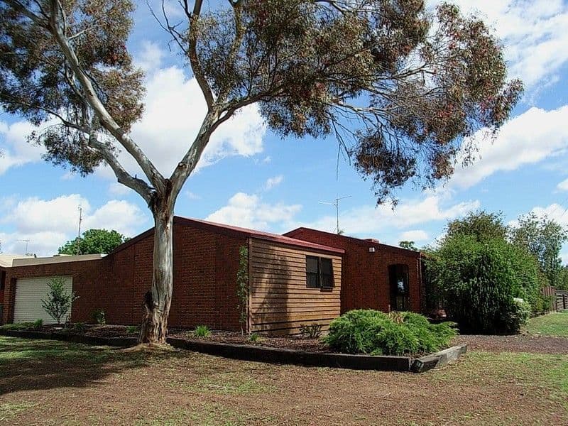 18 Snowden Street, Echuca VIC 3564, Echuca - Thumbnail 2
