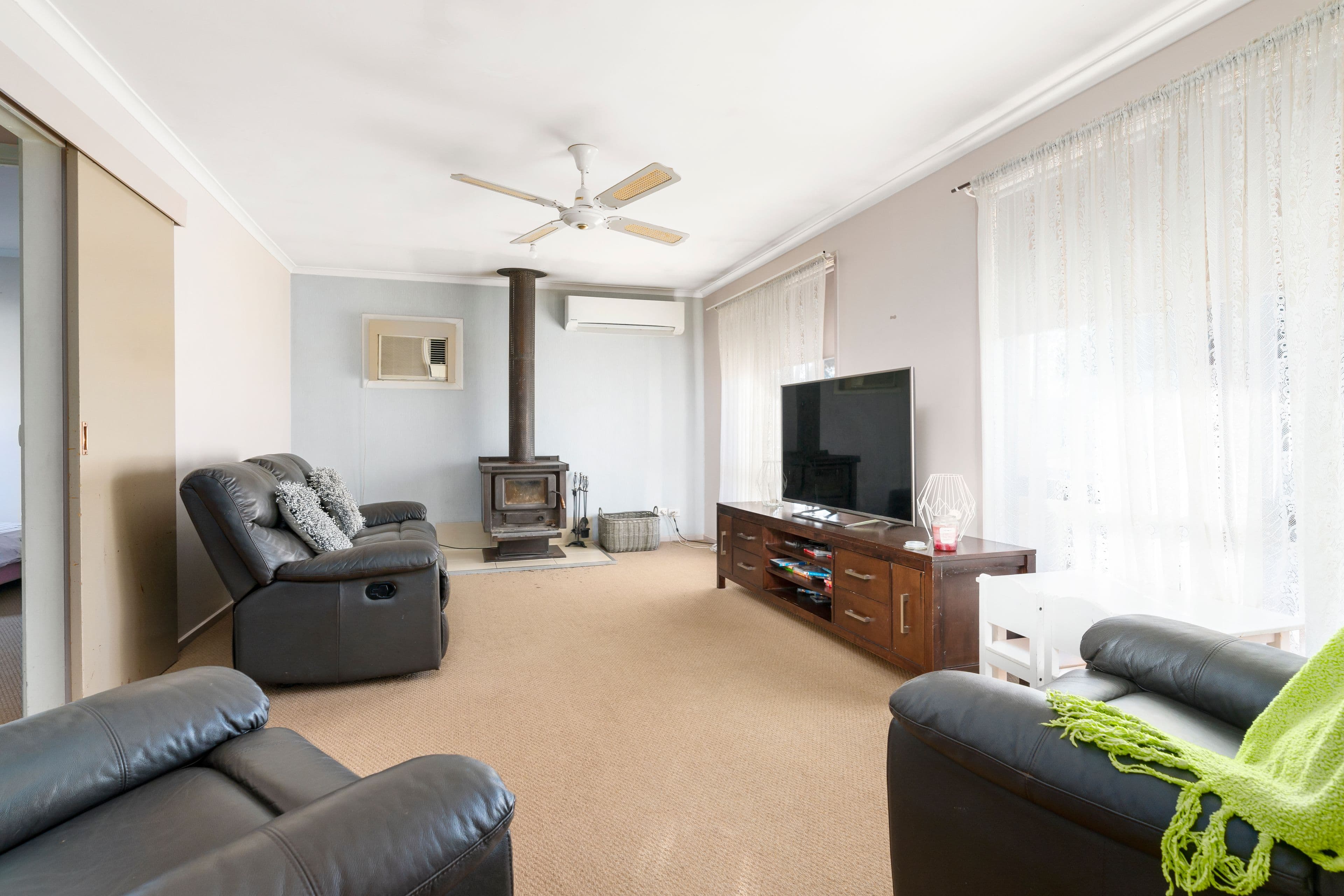 16 Murdoch Place, Holbrook NSW 2644, Holbrook - Thumbnail 5