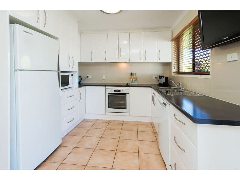 4 Calanda Street, Wishart QLD 4122, Wishart - Thumbnail 5