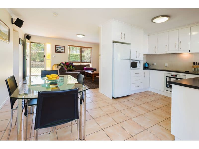 4 Calanda Street, Wishart QLD 4122, Wishart - Thumbnail 7