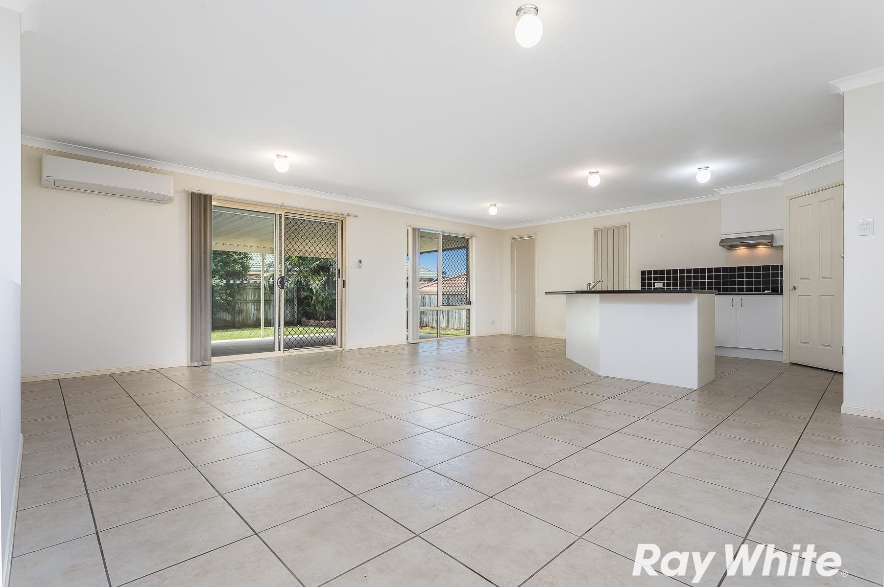 74 Whitehorse Road, Dakabin QLD 4503, Dakabin - Thumbnail 4