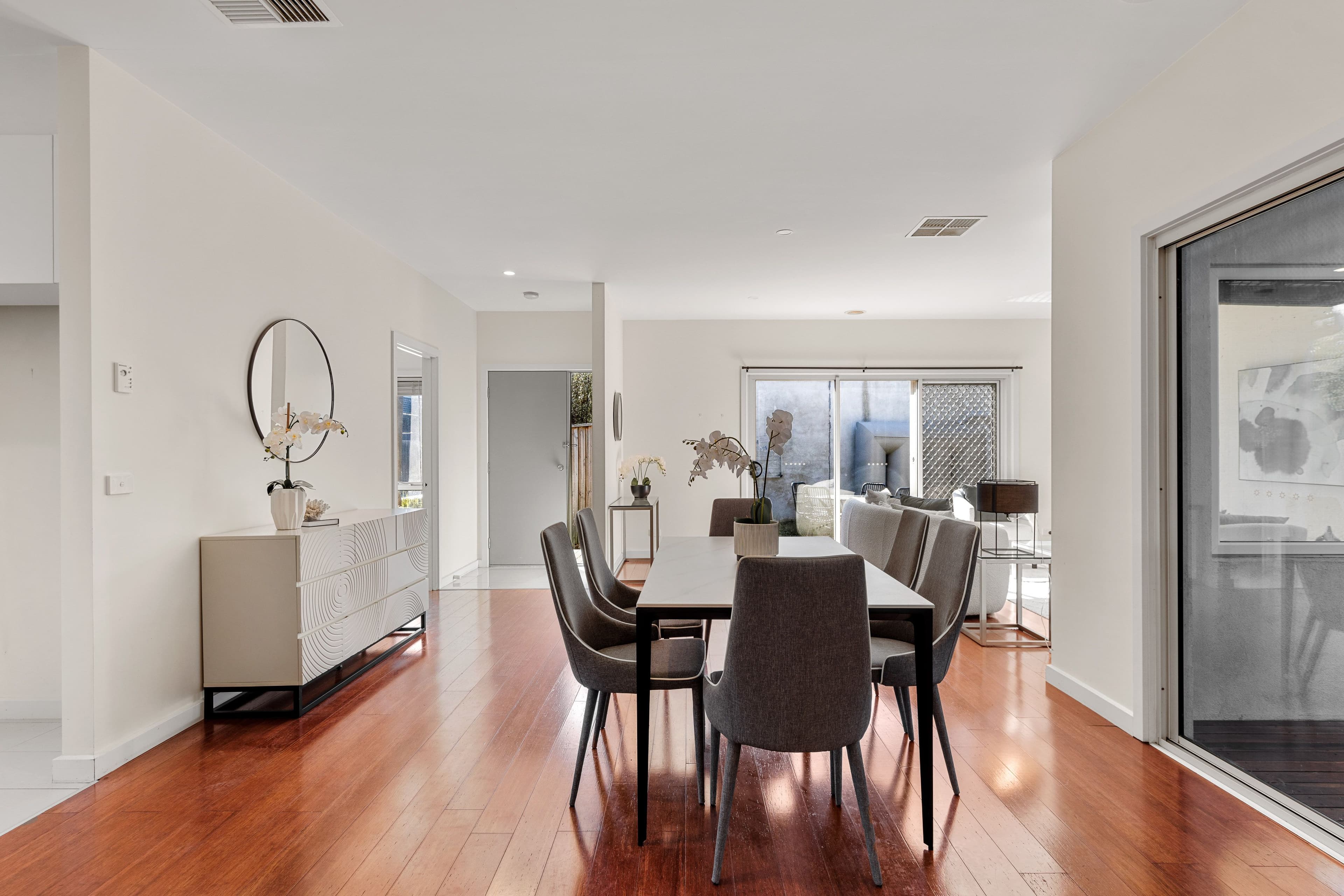 14 Cricklewood Avenue, Frankston VIC 3199, Frankston - Thumbnail 4