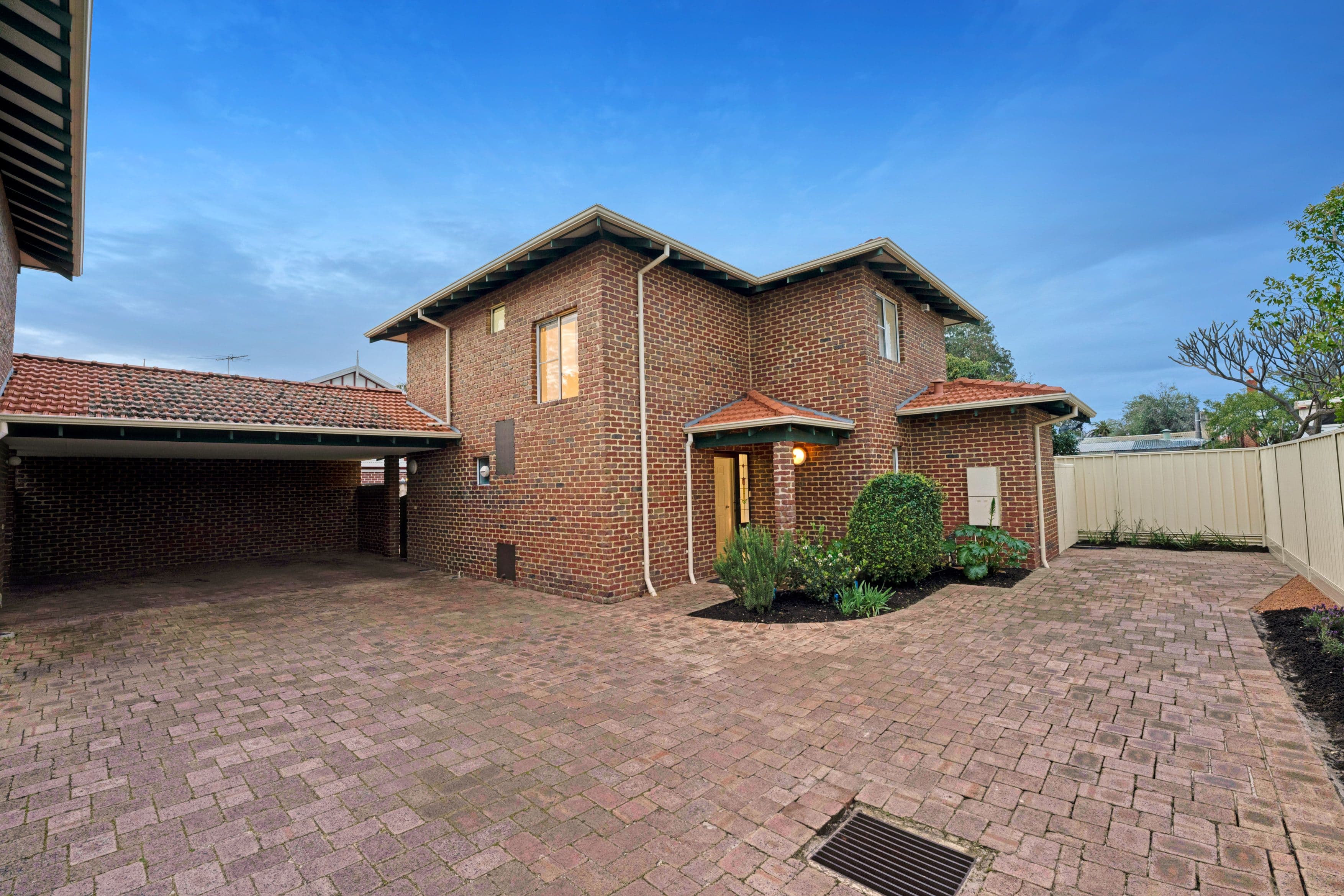 102D Sixth Avenue, Inglewood WA 6052, Inglewood - Thumbnail 2