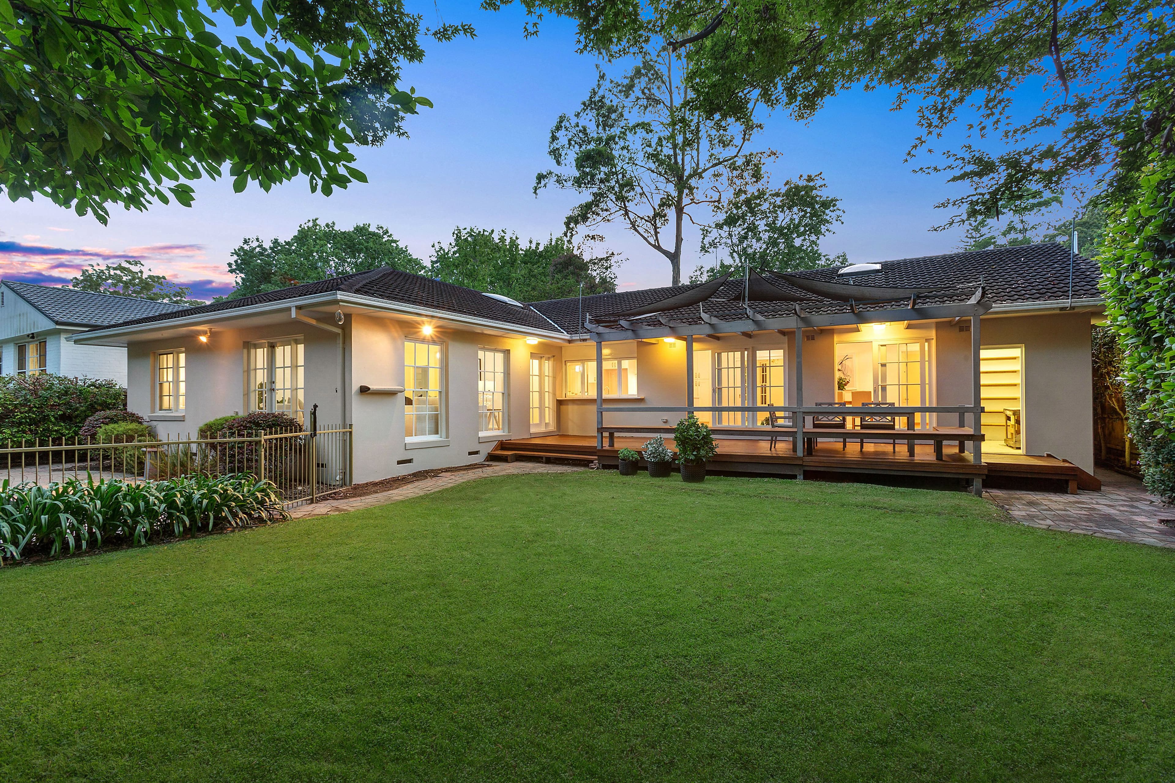 4 Walpole Place, Wahroonga NSW 2076, Wahroonga - Thumbnail 2