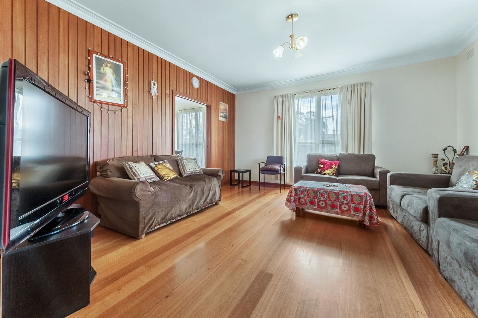 5 Medway Road, Craigieburn VIC 3064, Craigieburn - Thumbnail 5