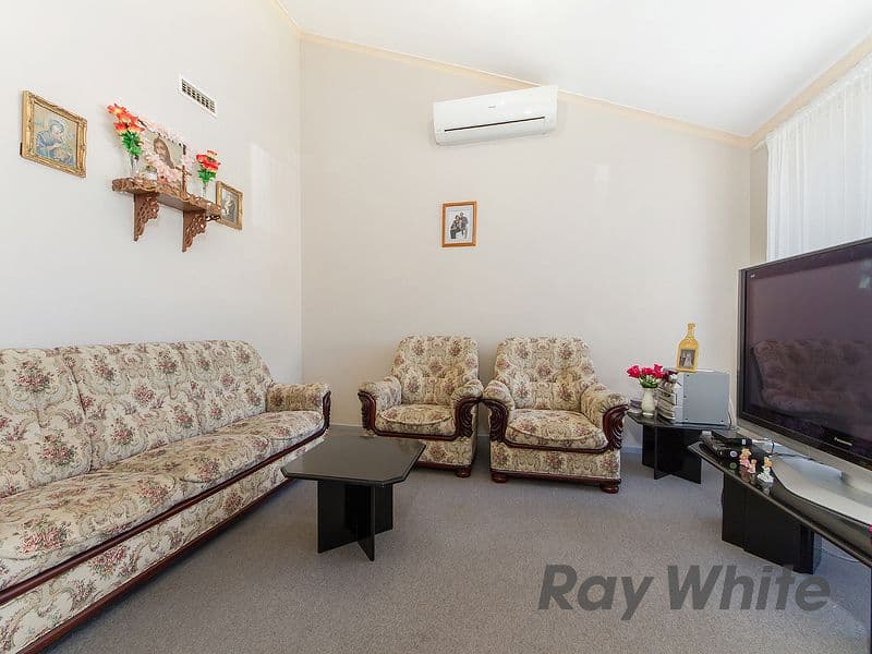 196 Biggs Street, St Albans VIC 3021, St Albans - Thumbnail 6