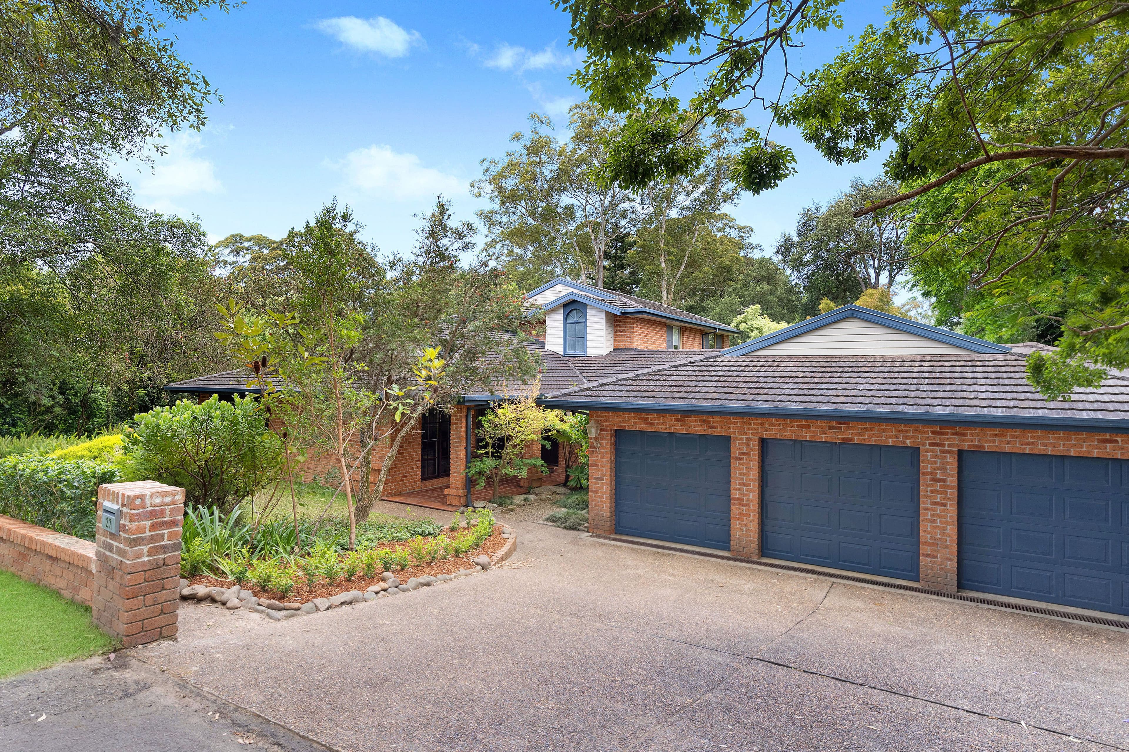 27 Kenthurst Road, St Ives NSW 2075, St Ives - Image 1