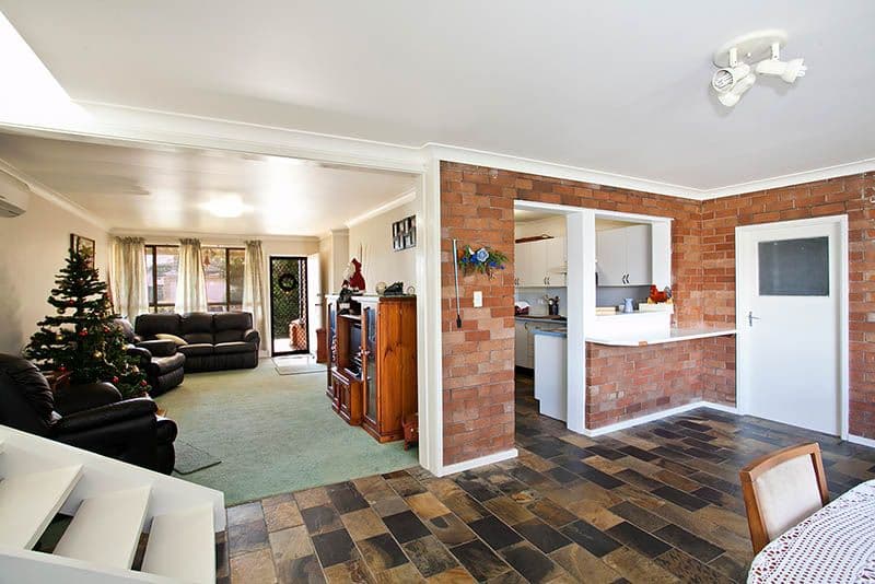 61 Madigan Boulevard, MOUNT WARRIGAL NSW 2528, Mount Warrigal - Thumbnail 4