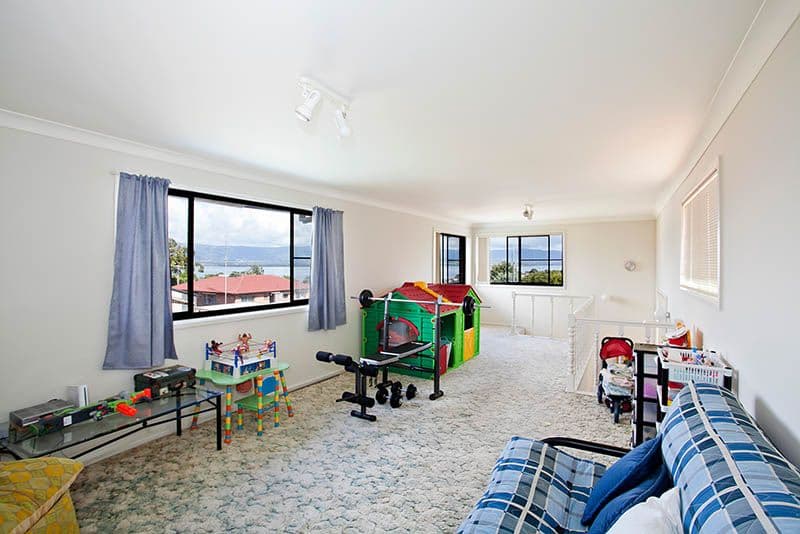 61 Madigan Boulevard, MOUNT WARRIGAL NSW 2528, Mount Warrigal - Thumbnail 6