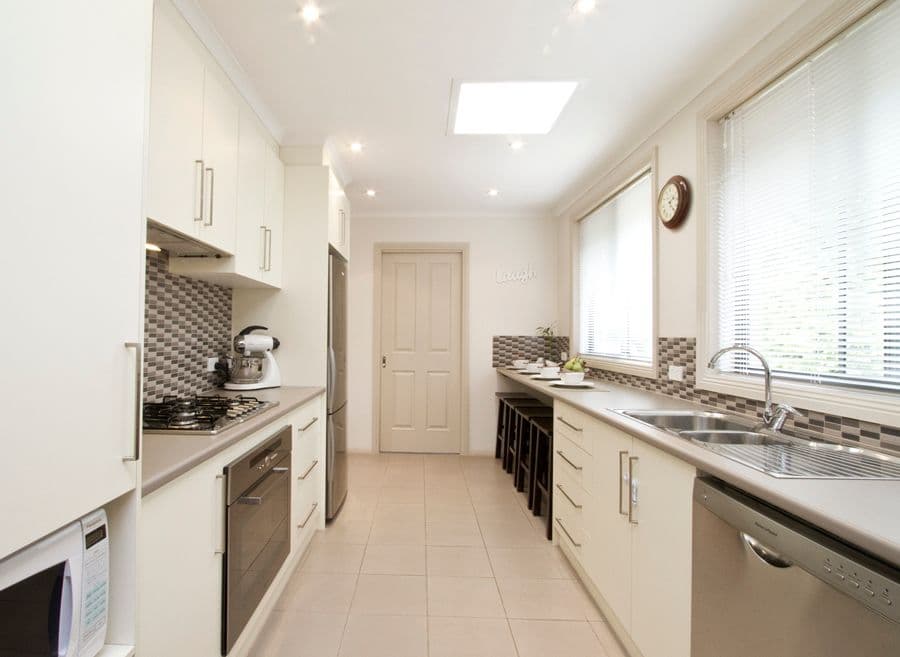 266 Banyule Road, VIEWBANK VIC 3084, Viewbank - Thumbnail 3