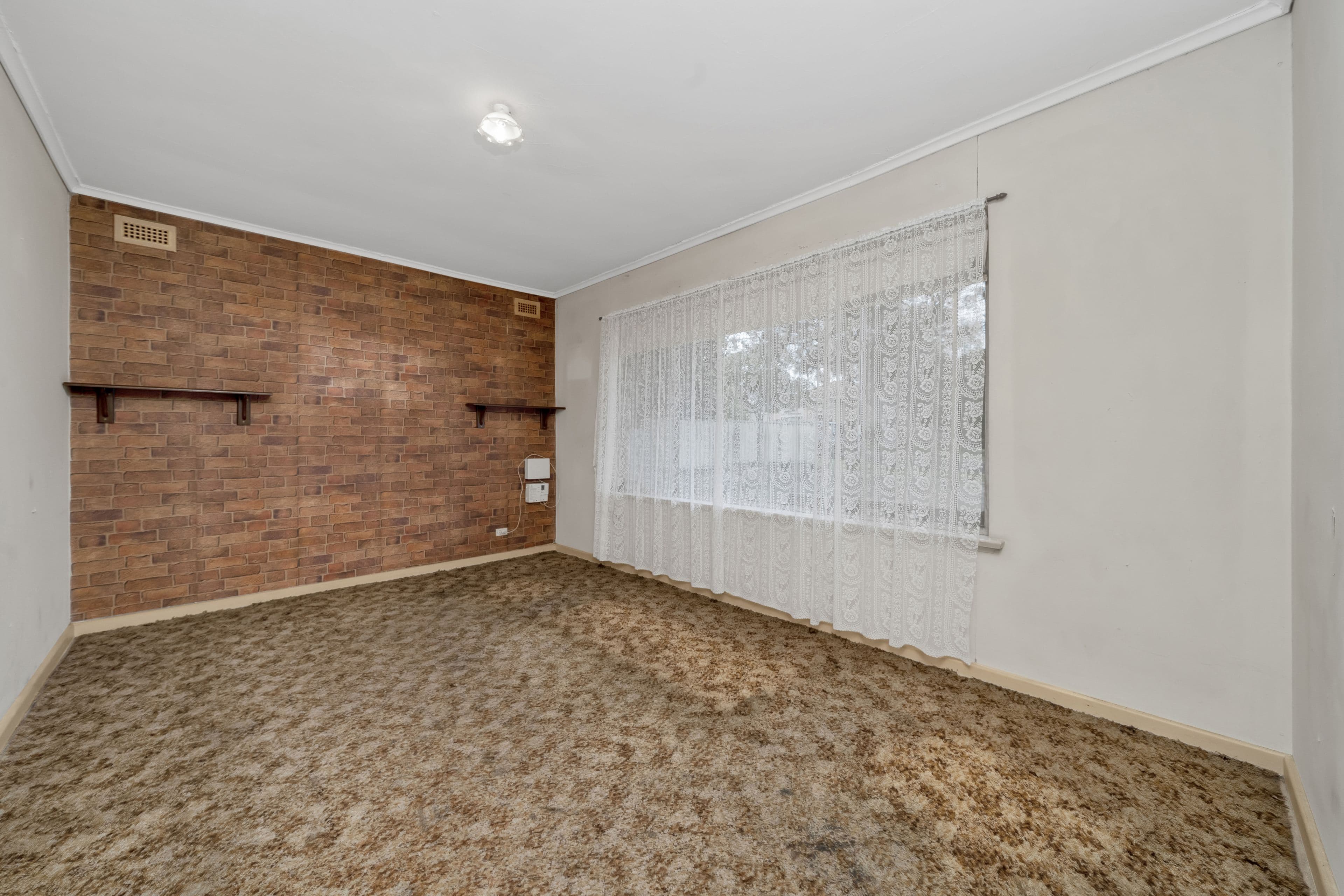 14 Hampshire Crescent, Valley View SA 5093, Valley View - Thumbnail 7