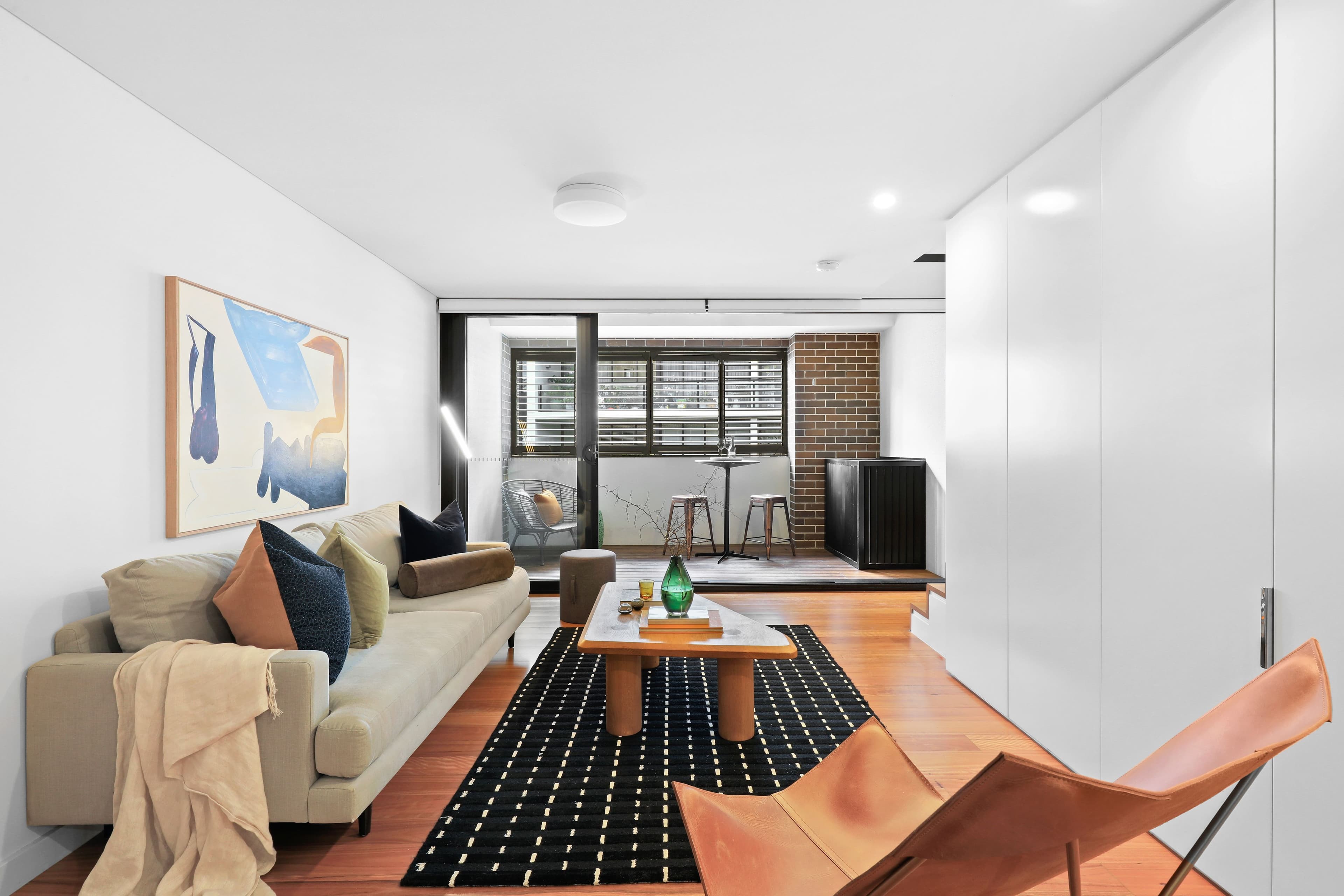 8 Gantry Lane, Camperdown NSW 2050, Camperdown - Thumbnail 2