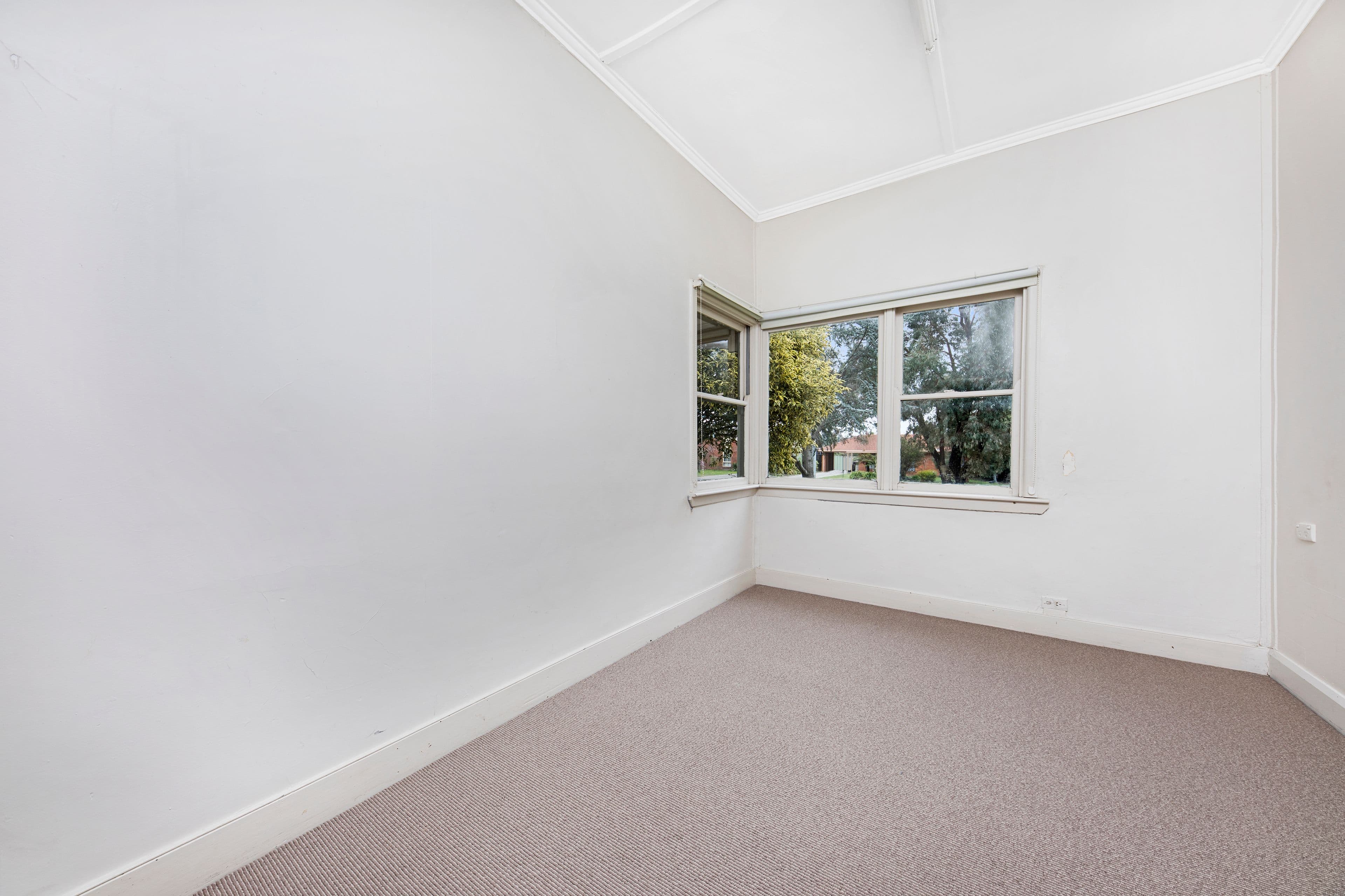 6 Milverton Lane, Canadian VIC 3350, Canadian - Thumbnail 6