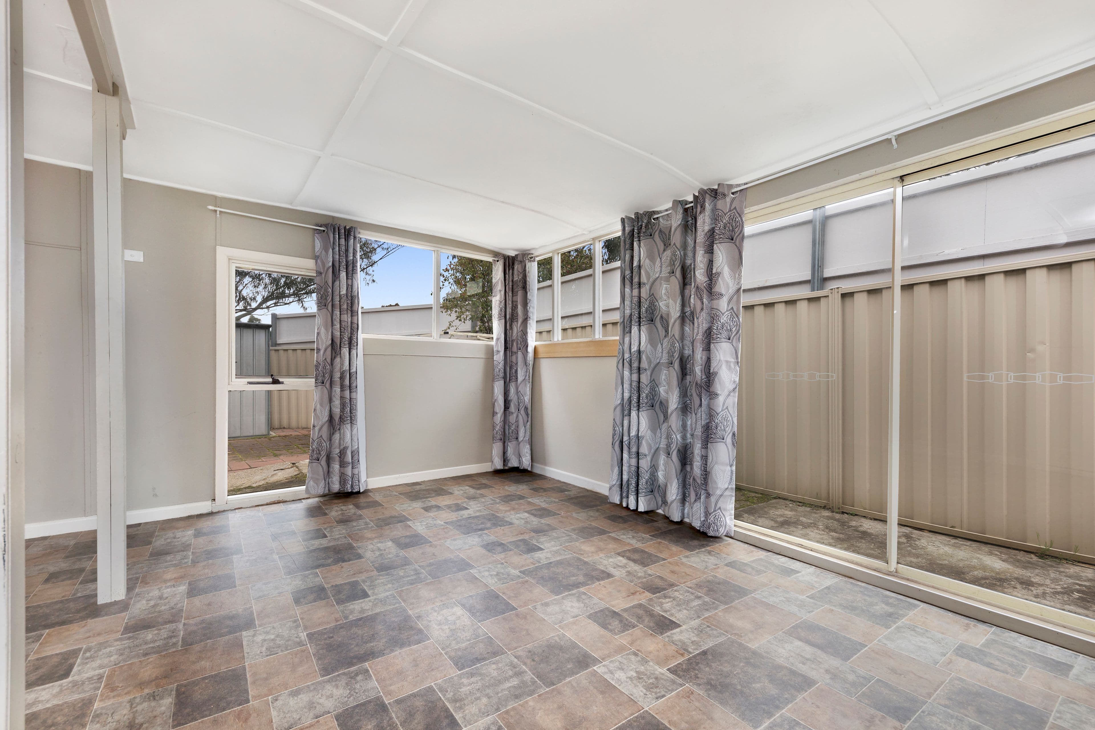 6 Milverton Lane, Canadian VIC 3350, Canadian - Thumbnail 8