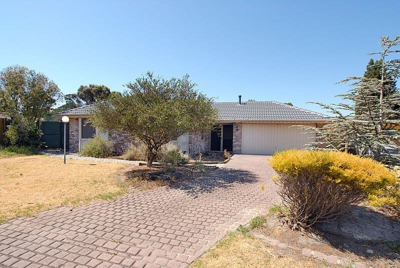 144 Kennington Park Drive, ENDEAVOUR HILLS VIC 3802, Endeavour Hills - Image 1