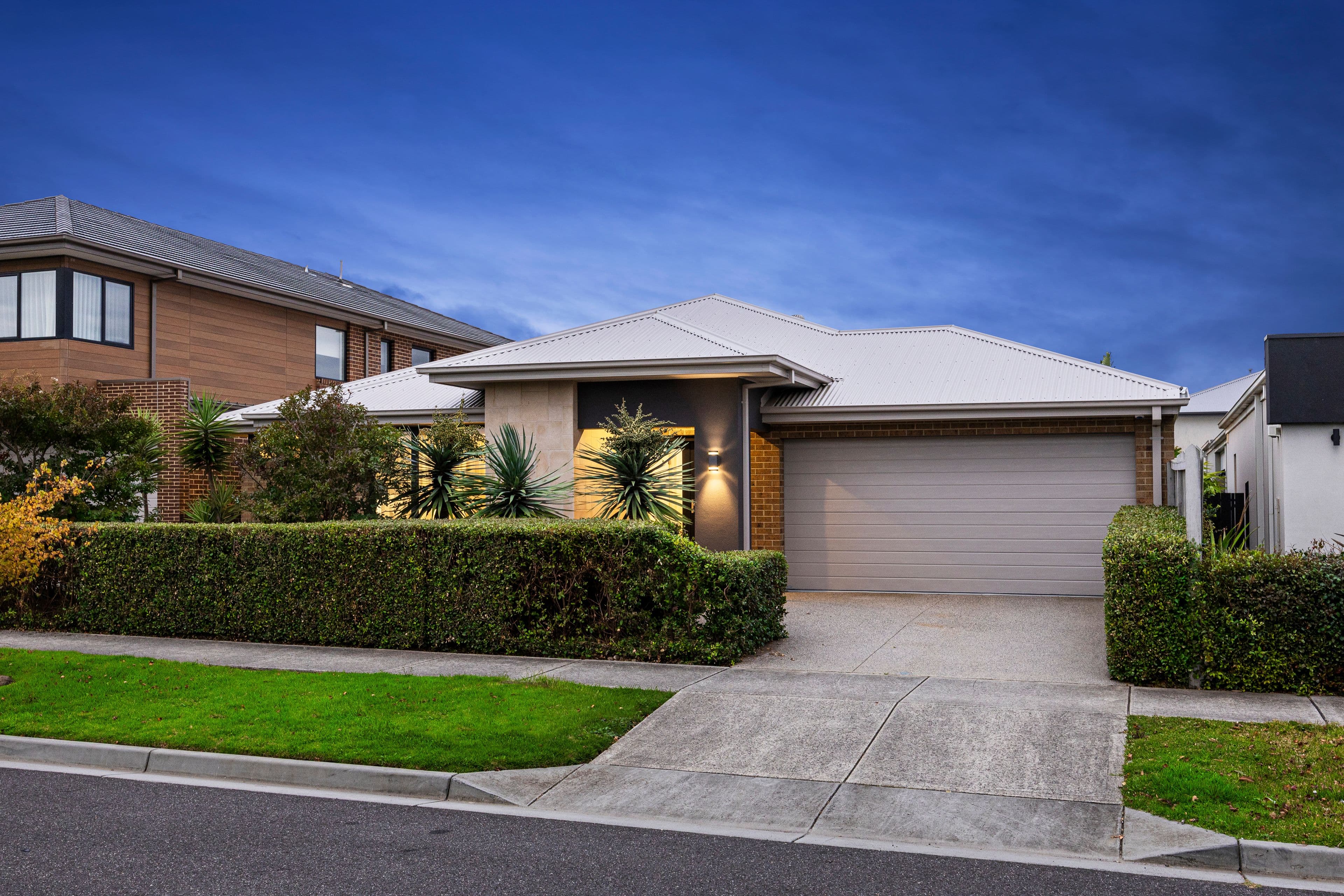 9 Littleshore Crescent, Clyde North VIC 3978, Clyde North - Image 1