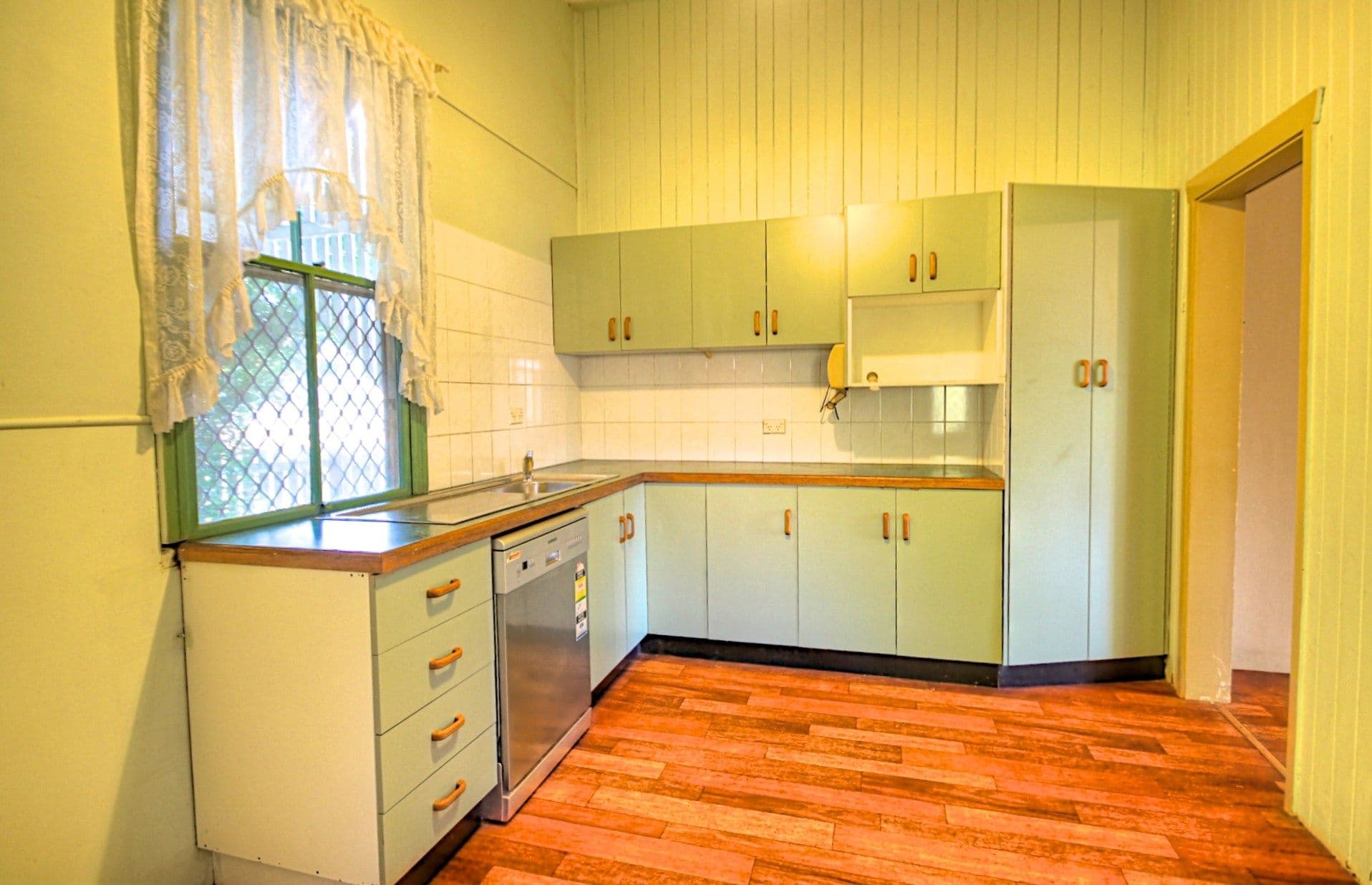 46 Warwick Road, IPSWICH QLD 4305, Ipswich - Thumbnail 4