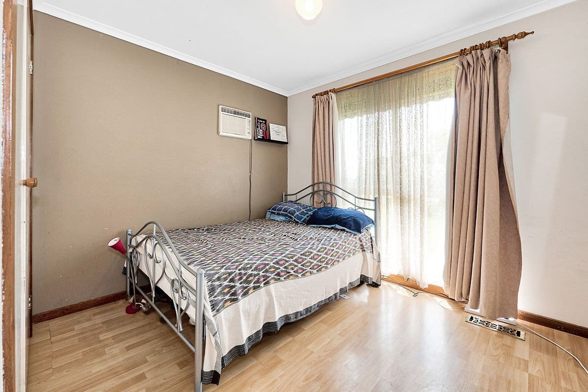 125 Hallam Road, Hampton Park VIC 3976, Hampton Park - Thumbnail 2