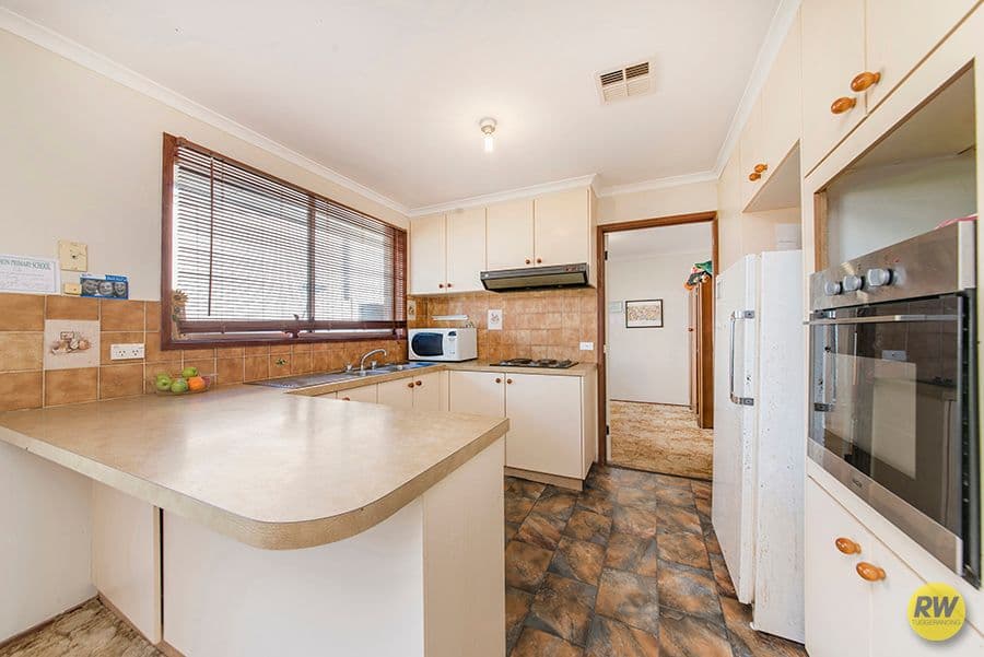 4 Bews Place, BONYTHON ACT 2905, Bonython - Thumbnail 3
