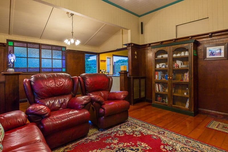 121 Waterworks Road, Ashgrove QLD 4060, Ashgrove - Thumbnail 3