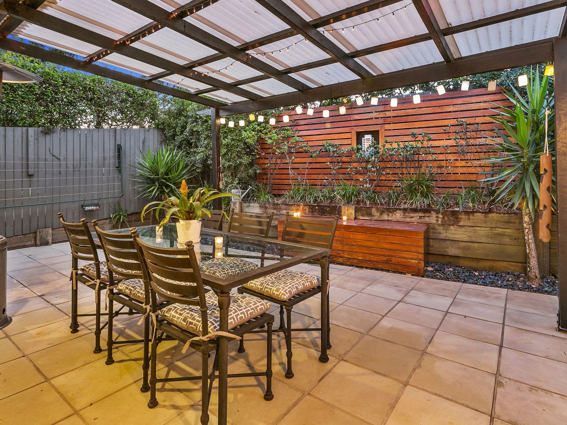 19 Stevens Street, Yeronga QLD 4104, Yeronga - Image 1
