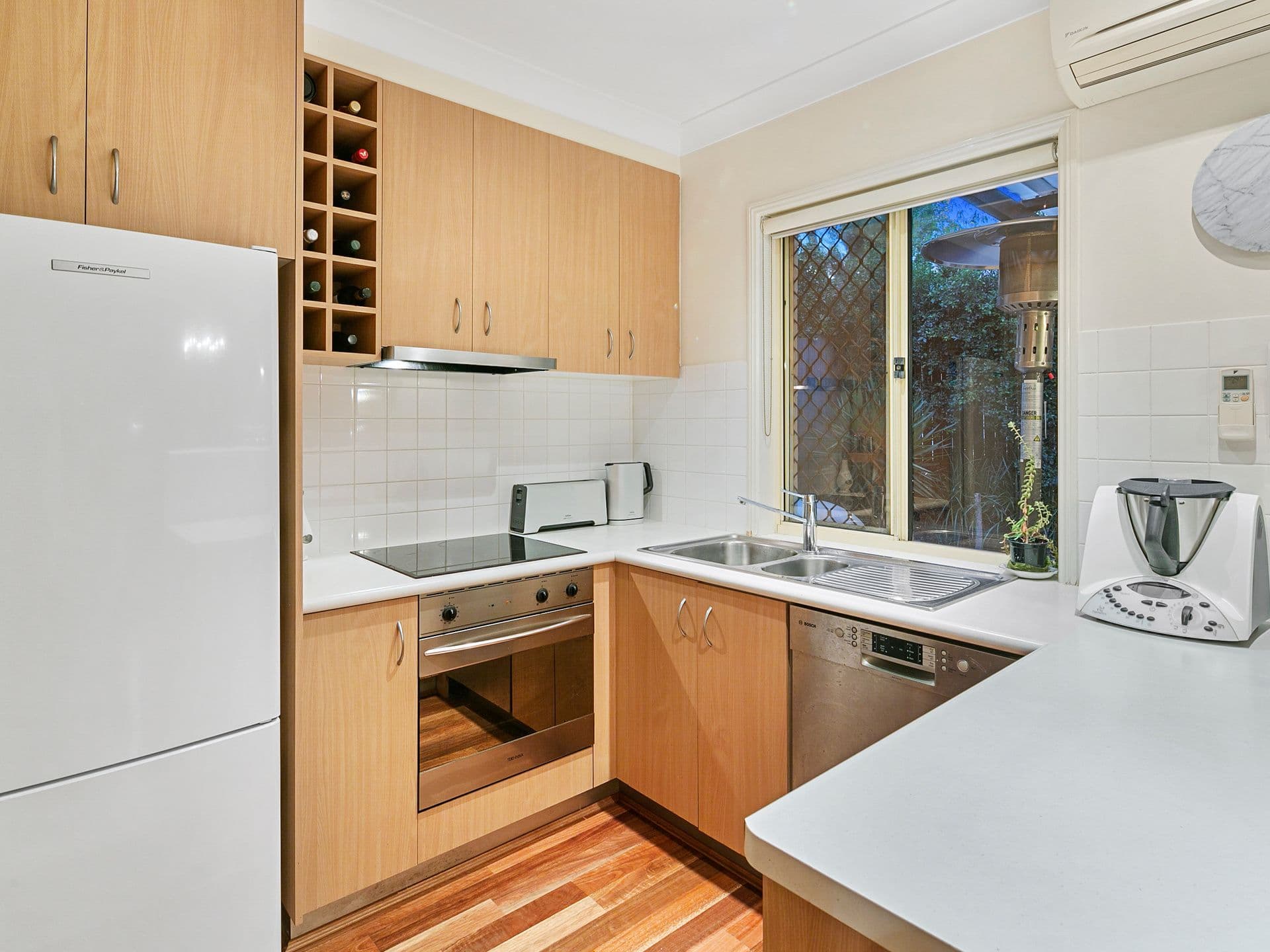 19 Stevens Street, Yeronga QLD 4104, Yeronga - Thumbnail 6