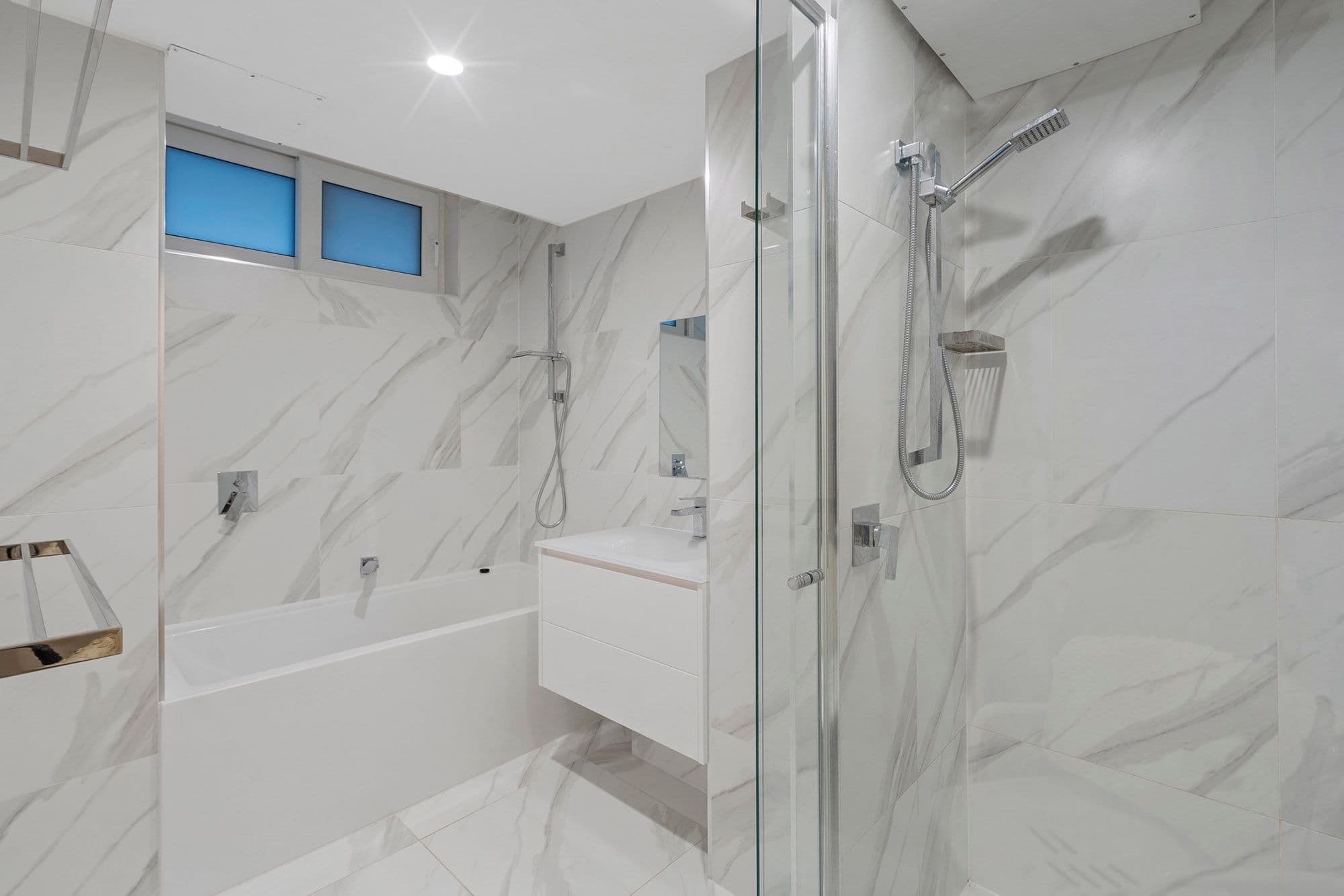 51 Marine Parade, Redcliffe QLD 4020, Redcliffe - Thumbnail 5