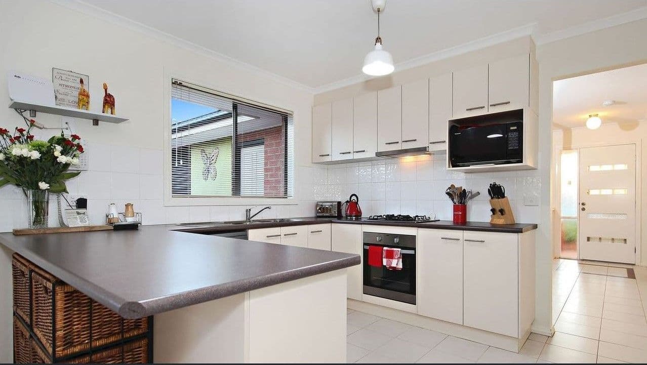 3 Mikayla Court, Burnside Heights VIC 3023, Burnside Heights - Thumbnail 2