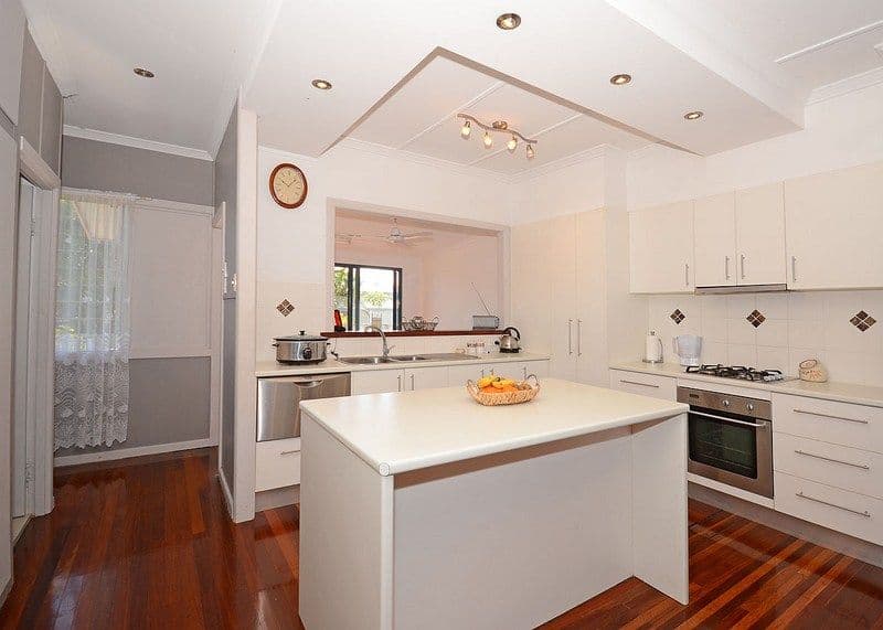 34 Cunningham Street, TORQUAY QLD 4655, Torquay - Image 1