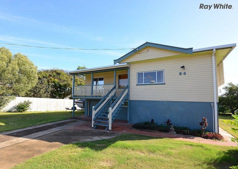 34 Cunningham Street, TORQUAY QLD 4655, Torquay - Thumbnail 2