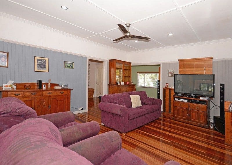 34 Cunningham Street, TORQUAY QLD 4655, Torquay - Thumbnail 5