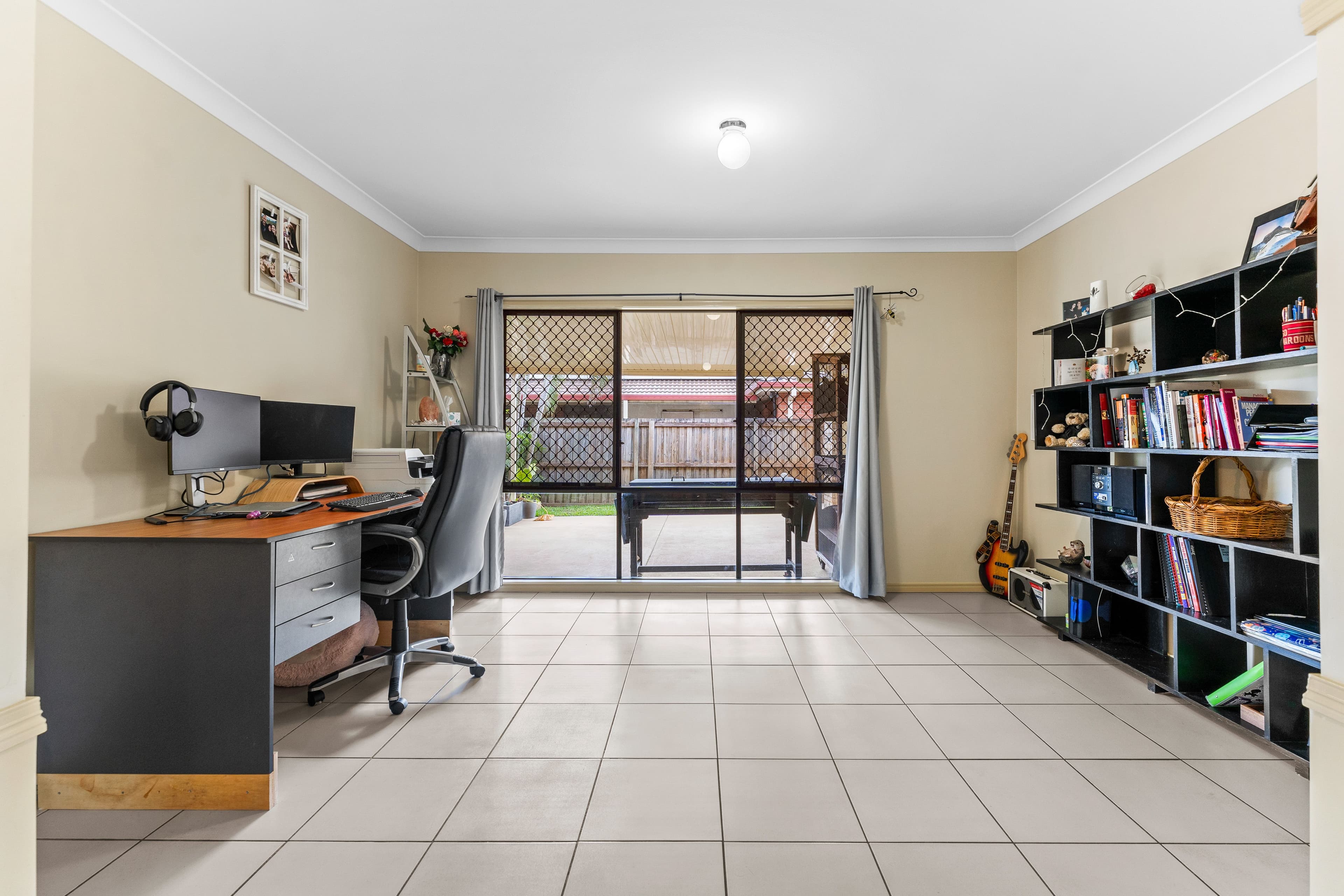 9 Cornell Close, Regents Park QLD 4118, Regents Park - Thumbnail 4