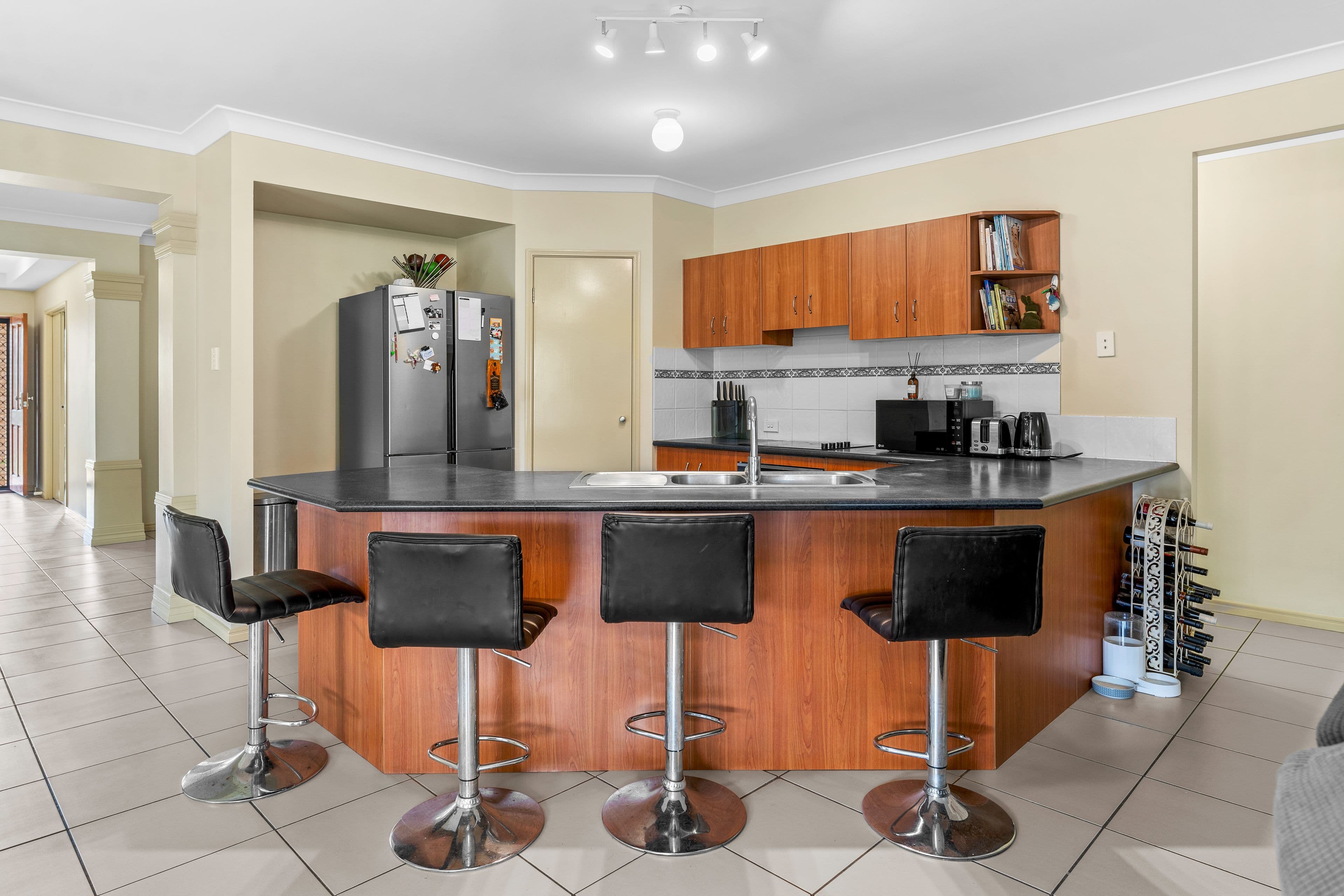 9 Cornell Close, Regents Park QLD 4118, Regents Park - Thumbnail 7