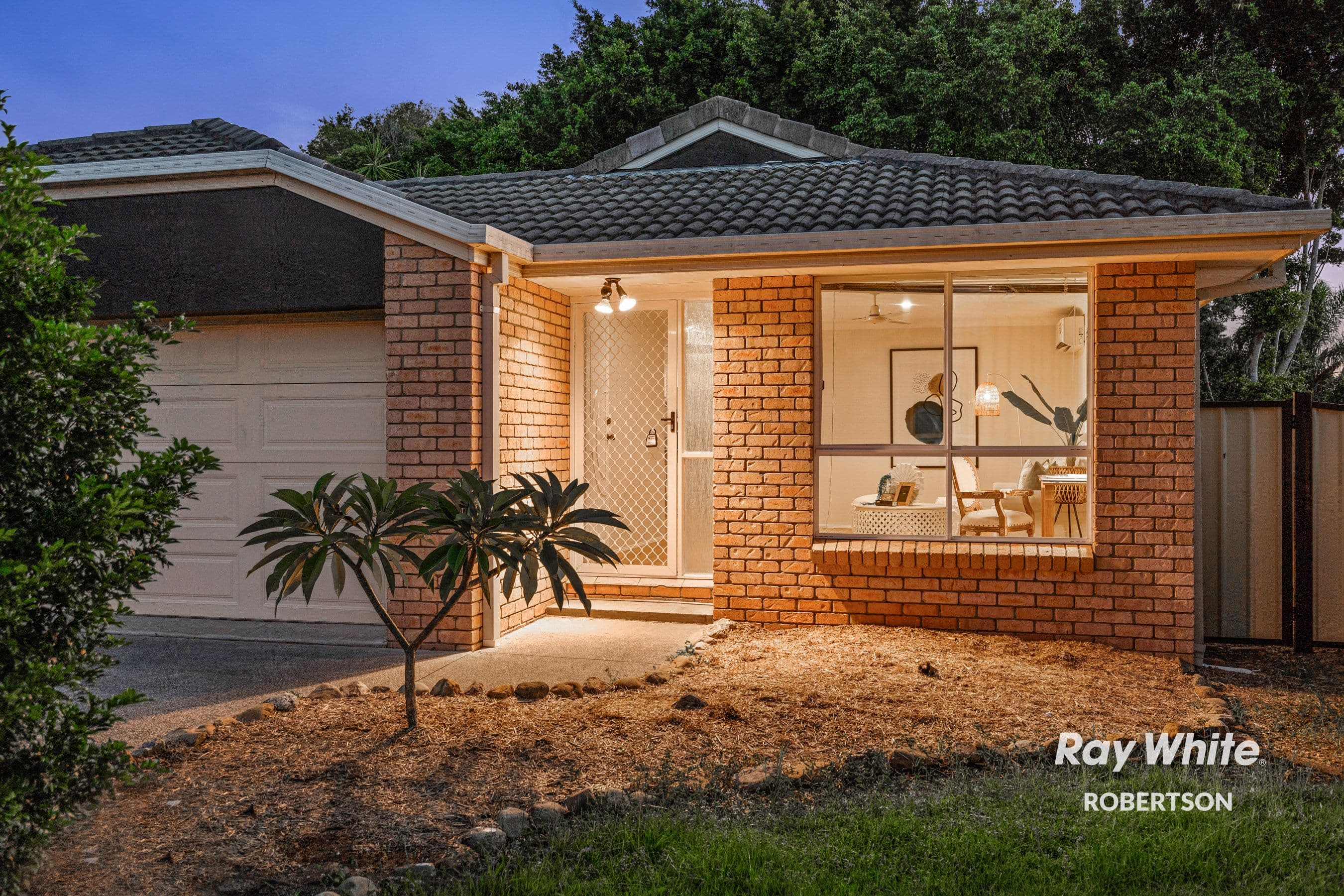 38 Colorado Circuit, Parkwood QLD 4214, Parkwood - Thumbnail 2