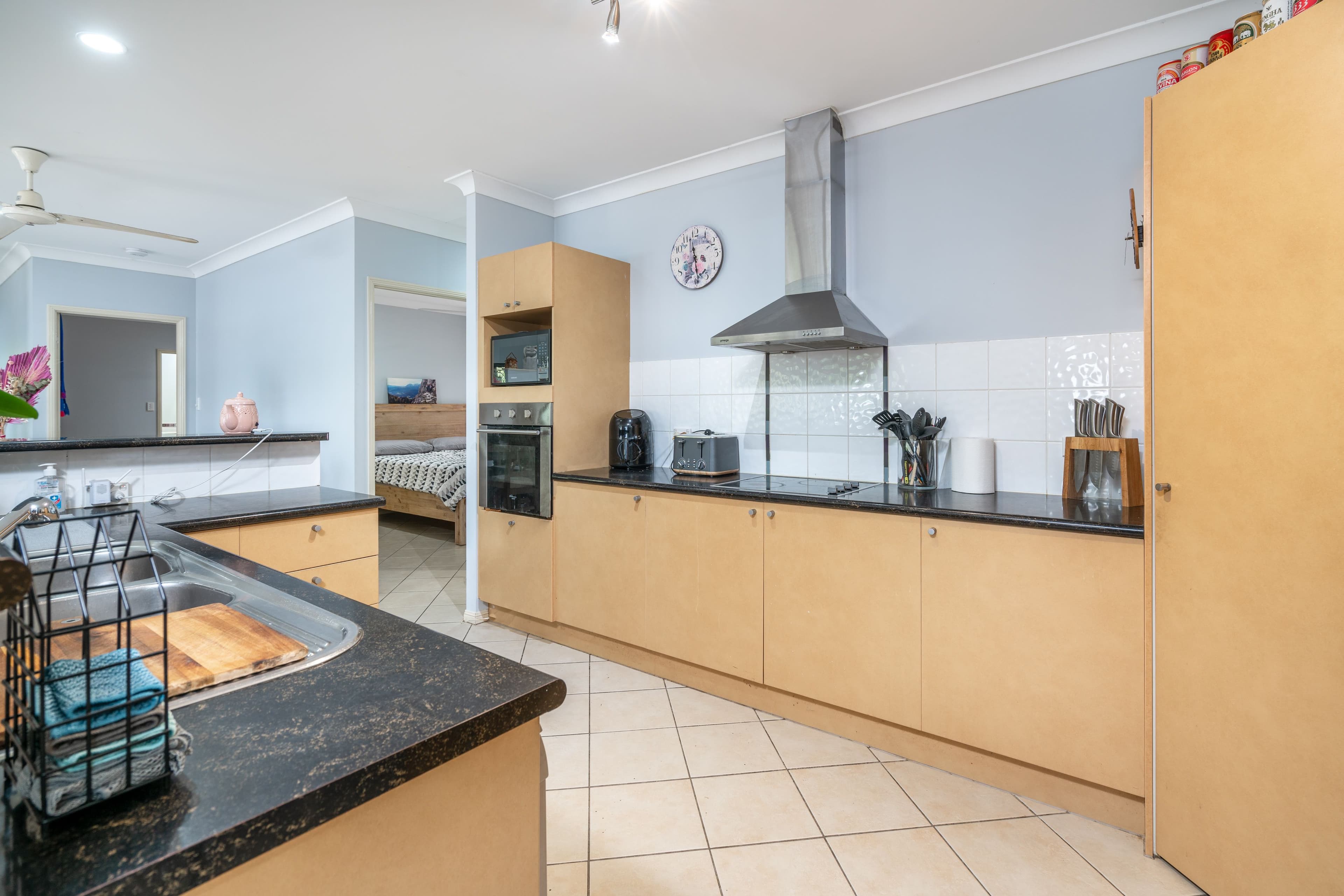 27 Surtees Close, Bentley Park QLD 4869, Bentley Park - Thumbnail 4