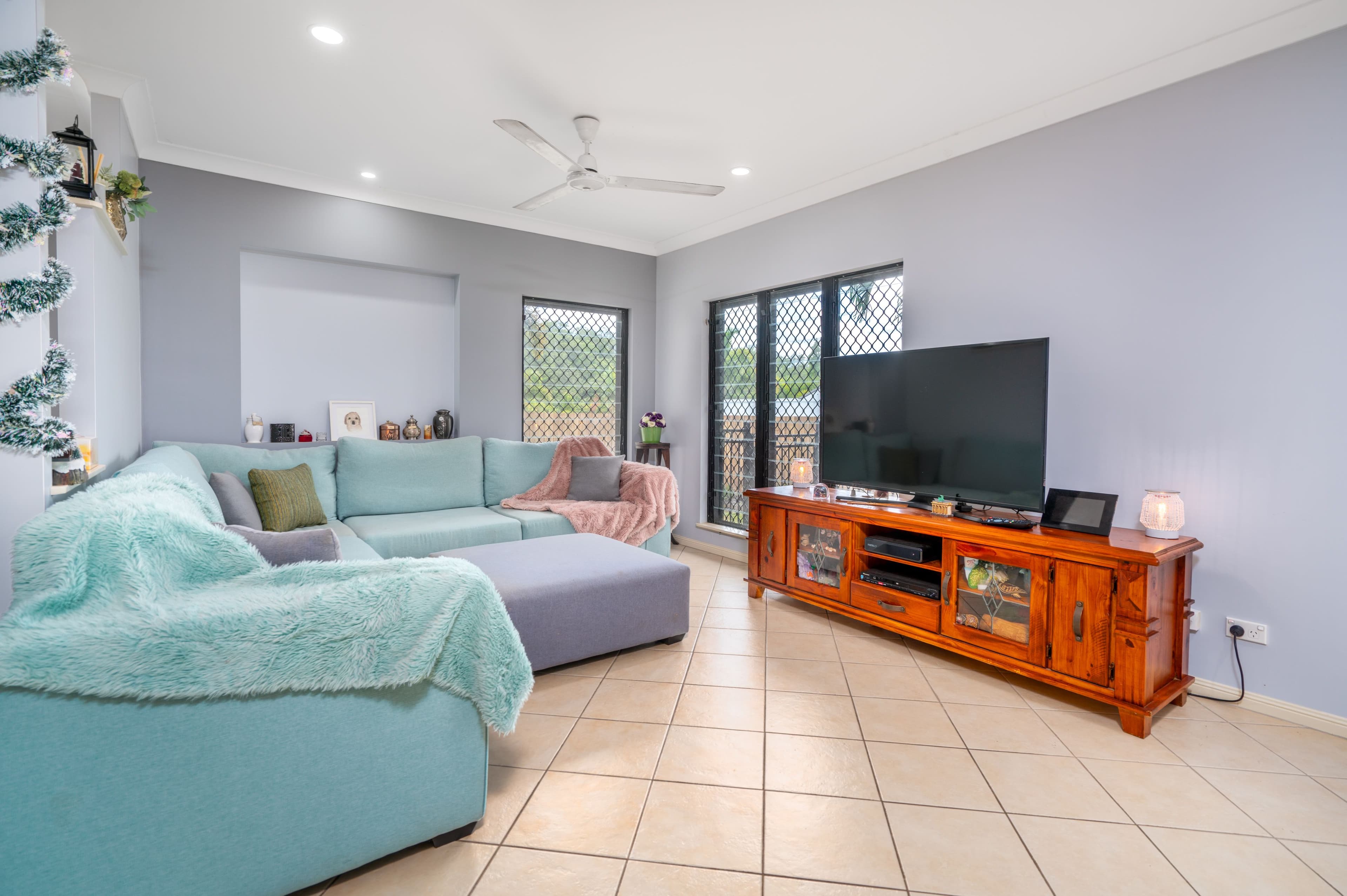 27 Surtees Close, Bentley Park QLD 4869, Bentley Park - Thumbnail 8