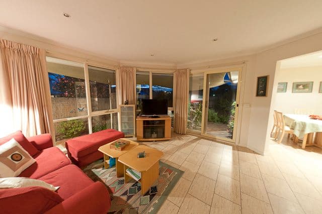 23 Yertchuk Avenue, ASHWOOD VIC 3147, Ashwood - Thumbnail 7