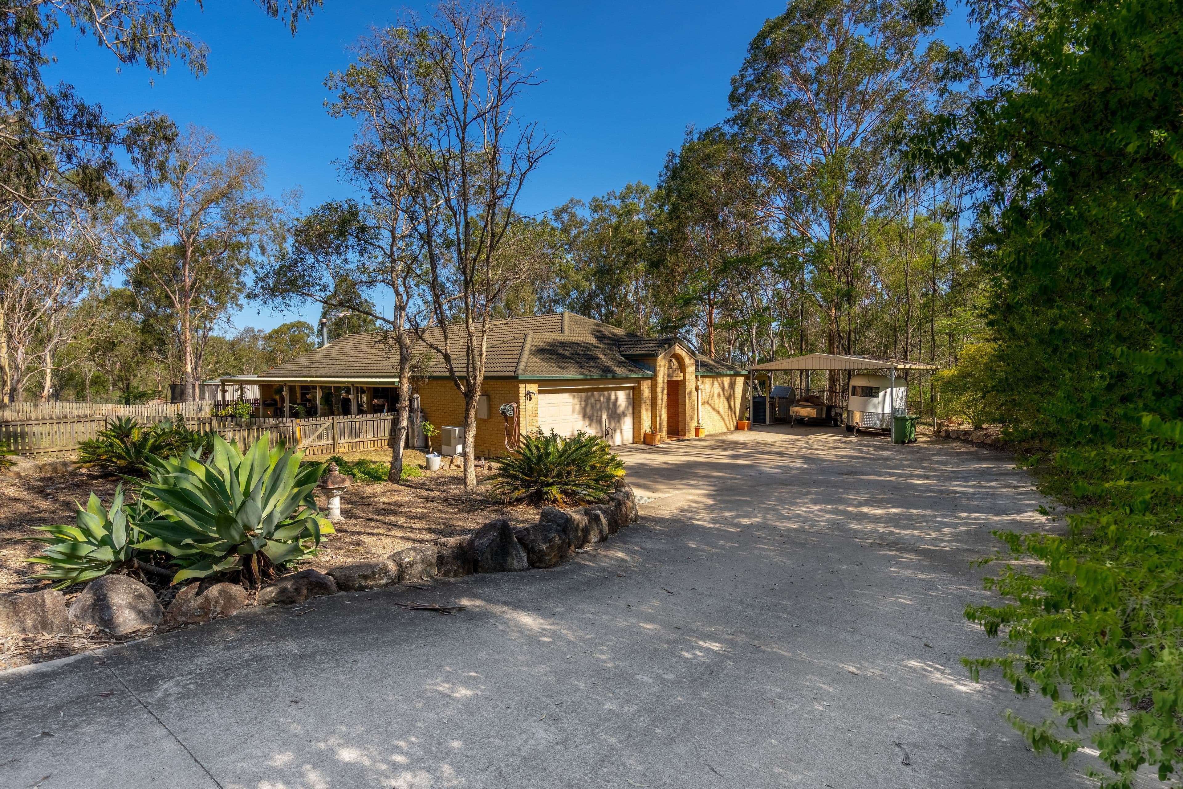 484 Wivenhoe Pocket Road, Wivenhoe Pocket QLD 4306, Wivenhoe Pocket - Thumbnail 2