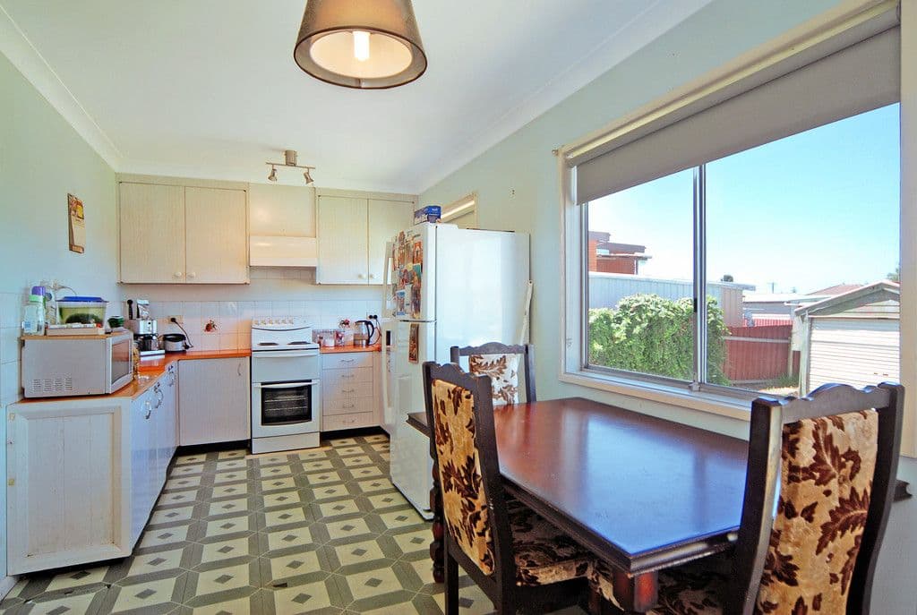 237 Shellharbour Road, BARRACK HEIGHTS NSW 2528, Barrack Heights - Thumbnail 3