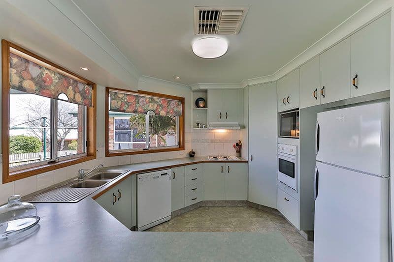 4 Mirage Court, WILSONTON QLD 4350, Wilsonton - Thumbnail 3