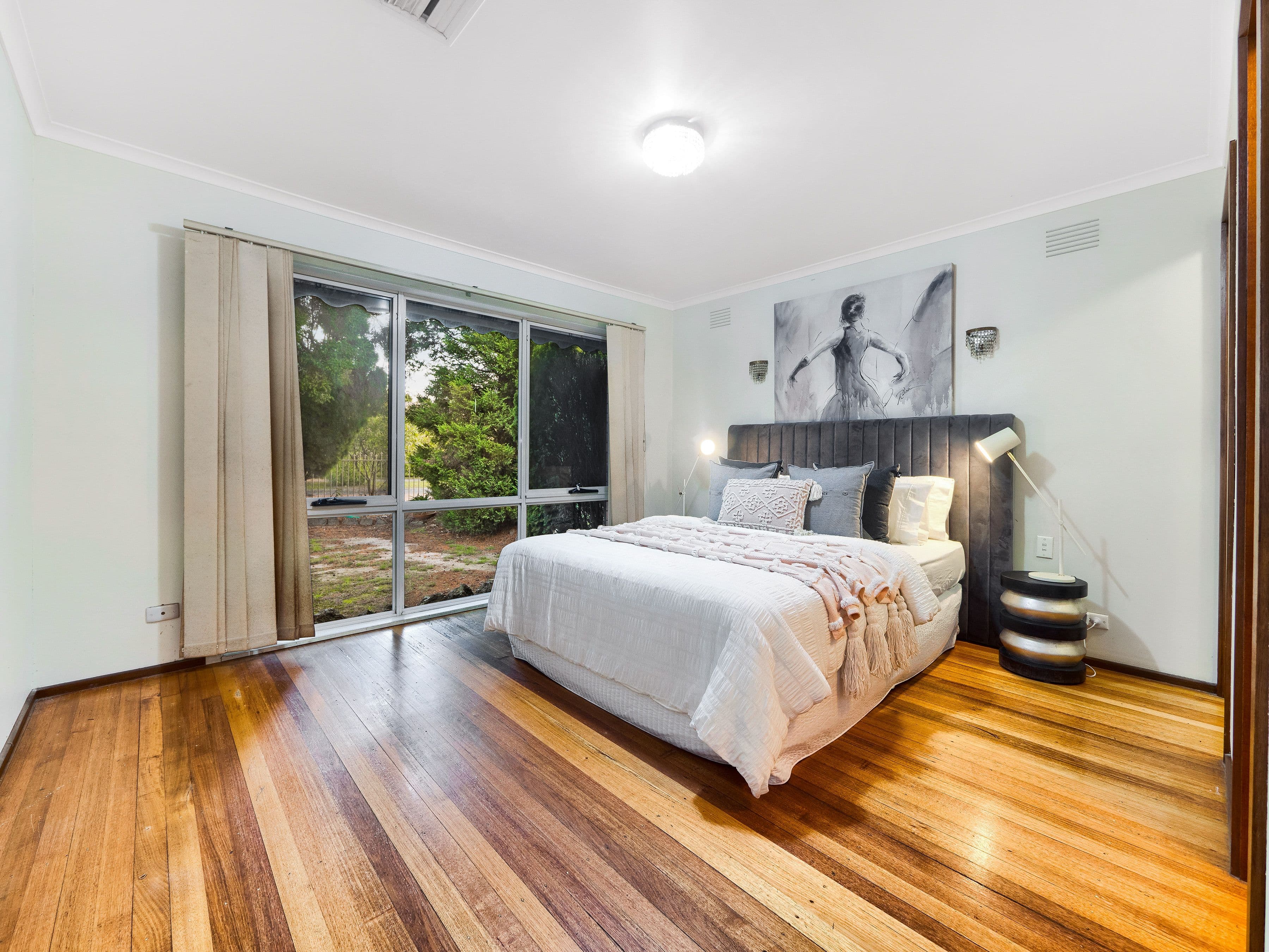 9 Aisbett Avenue, Wantirna South VIC 3152, Wantirna South - Thumbnail 4