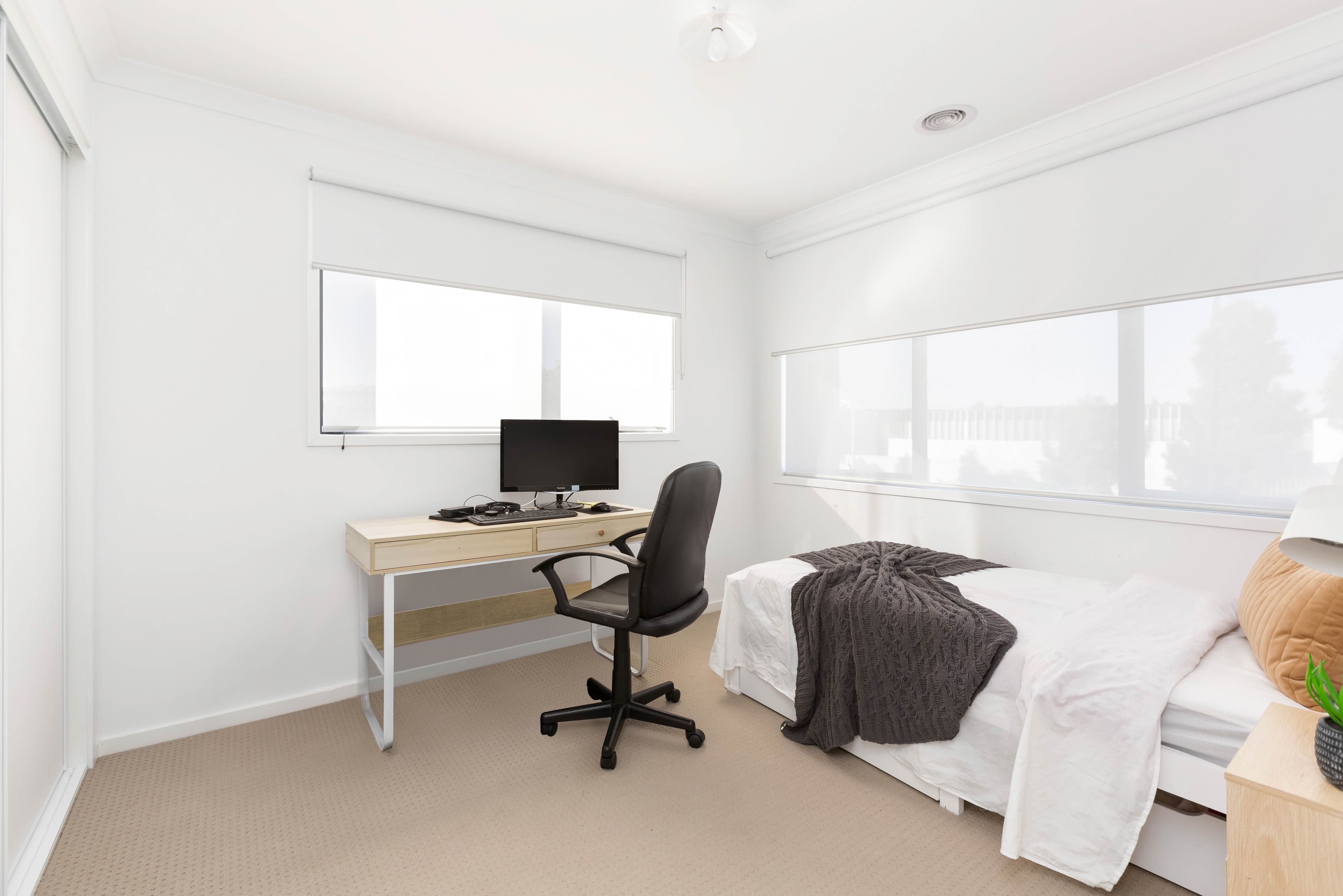 11 Winds Walk (Greenvale Lakes), Roxburgh Park VIC 3064, Roxburgh Park - Thumbnail 7