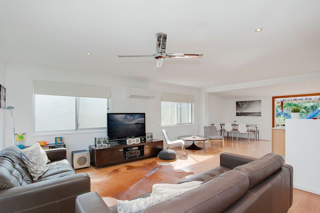 32 Allambi Avenue, Broadbeach Waters QLD 4218, Broadbeach Waters - Thumbnail 4