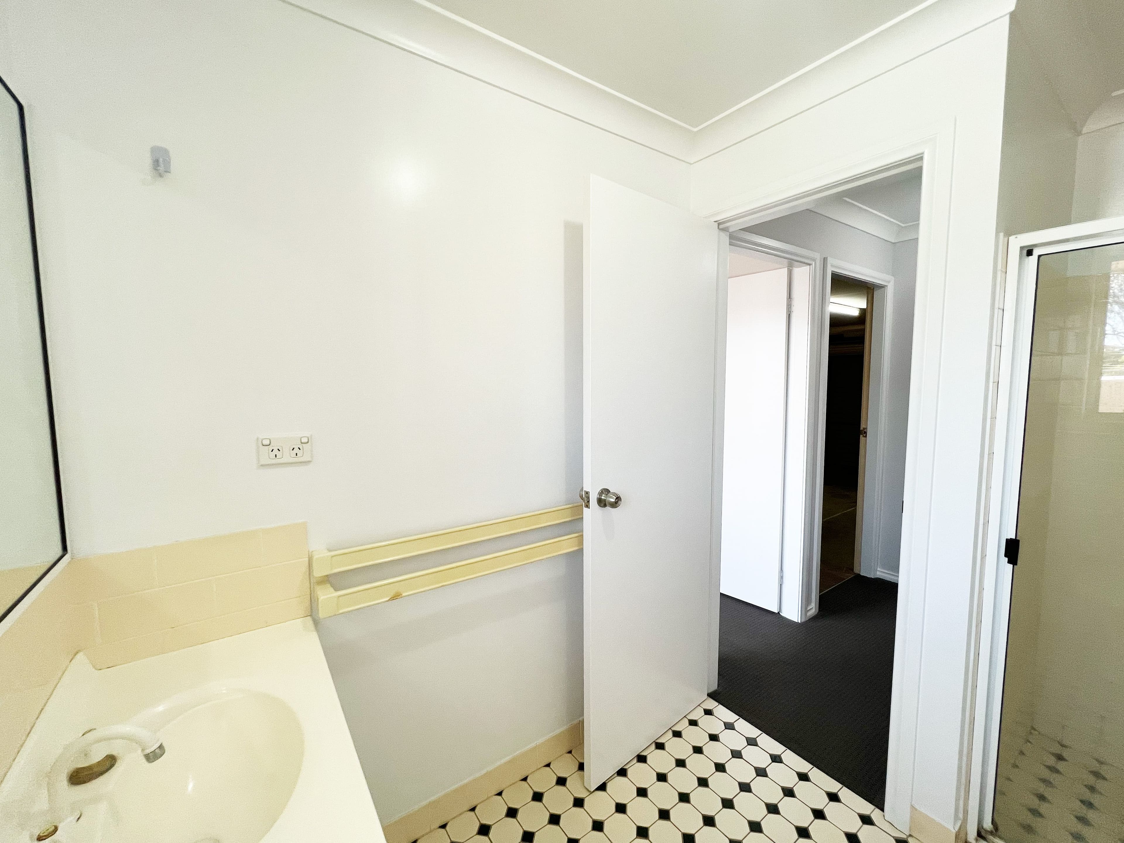35a Cecile Street, Parkes NSW 2870, Parkes - Thumbnail 8