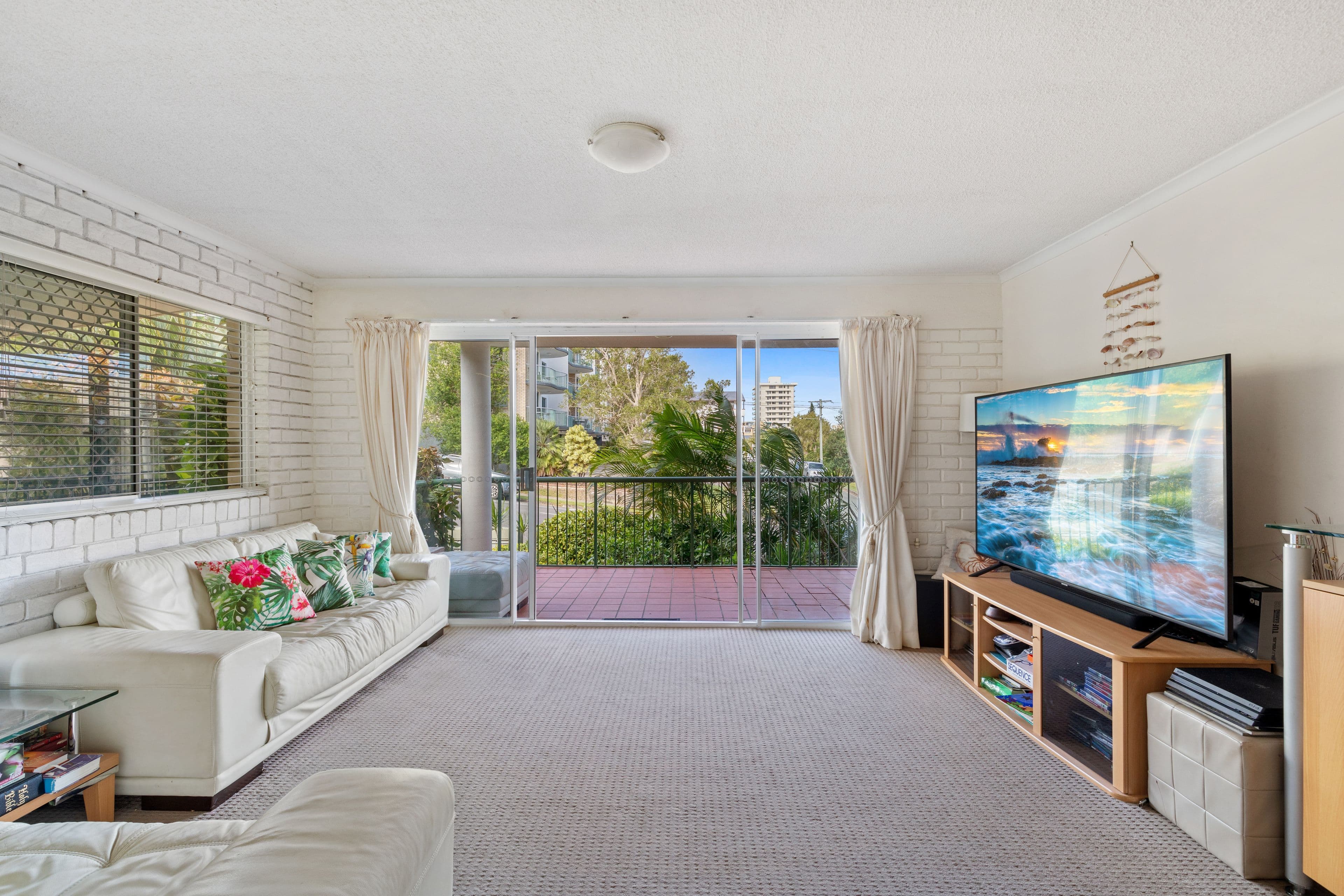 44 Edmund Street, Kings Beach QLD 4551, Kings Beach - Thumbnail 5
