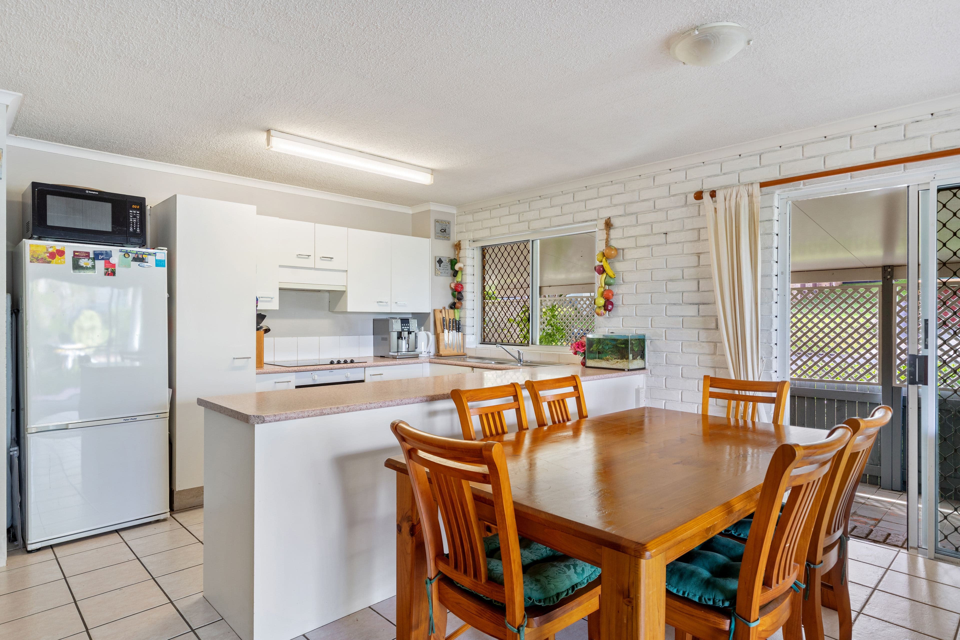 44 Edmund Street, Kings Beach QLD 4551, Kings Beach - Thumbnail 6