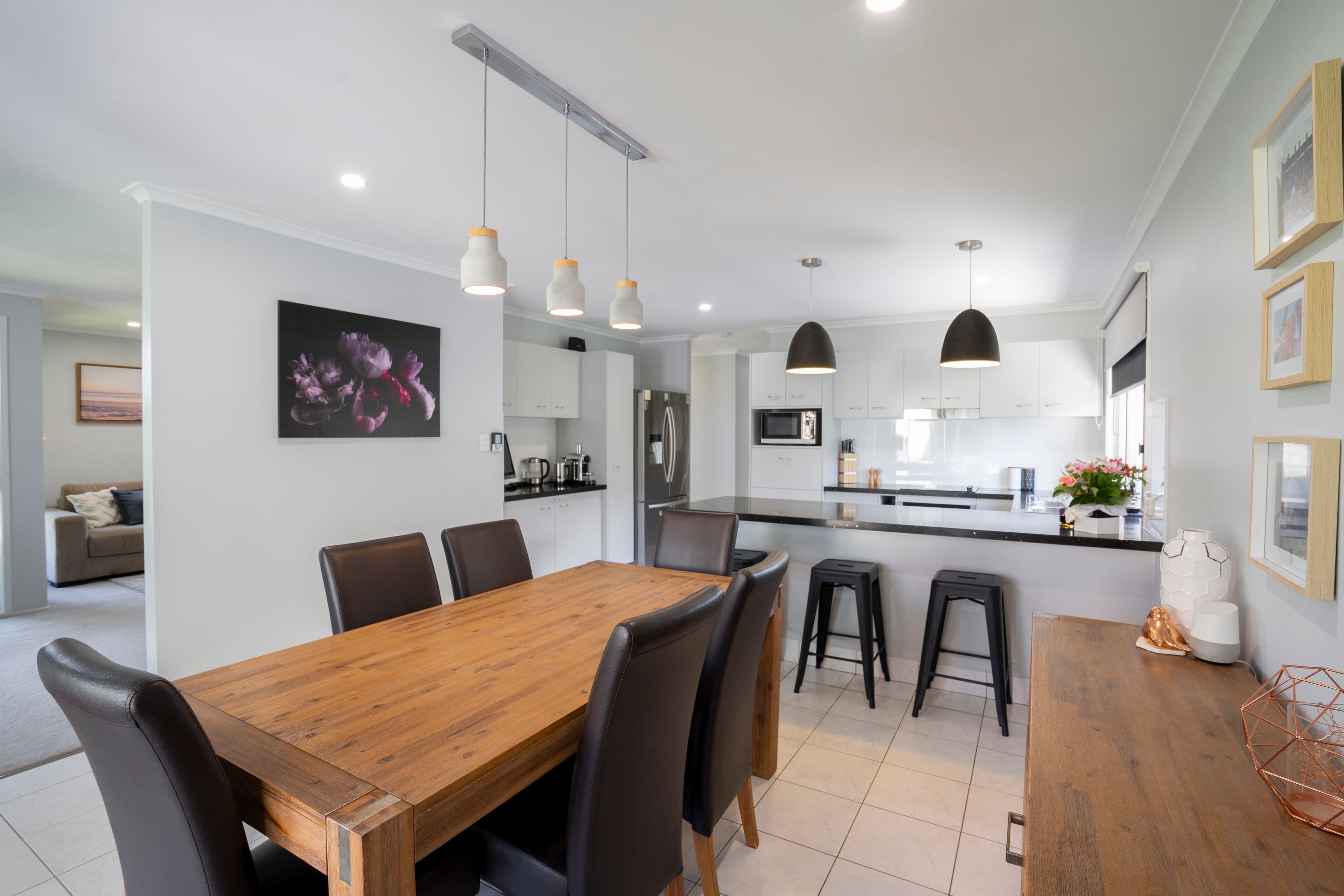 4 Trent Court, Sandstone Point QLD 4511, Sandstone Point - Image 1