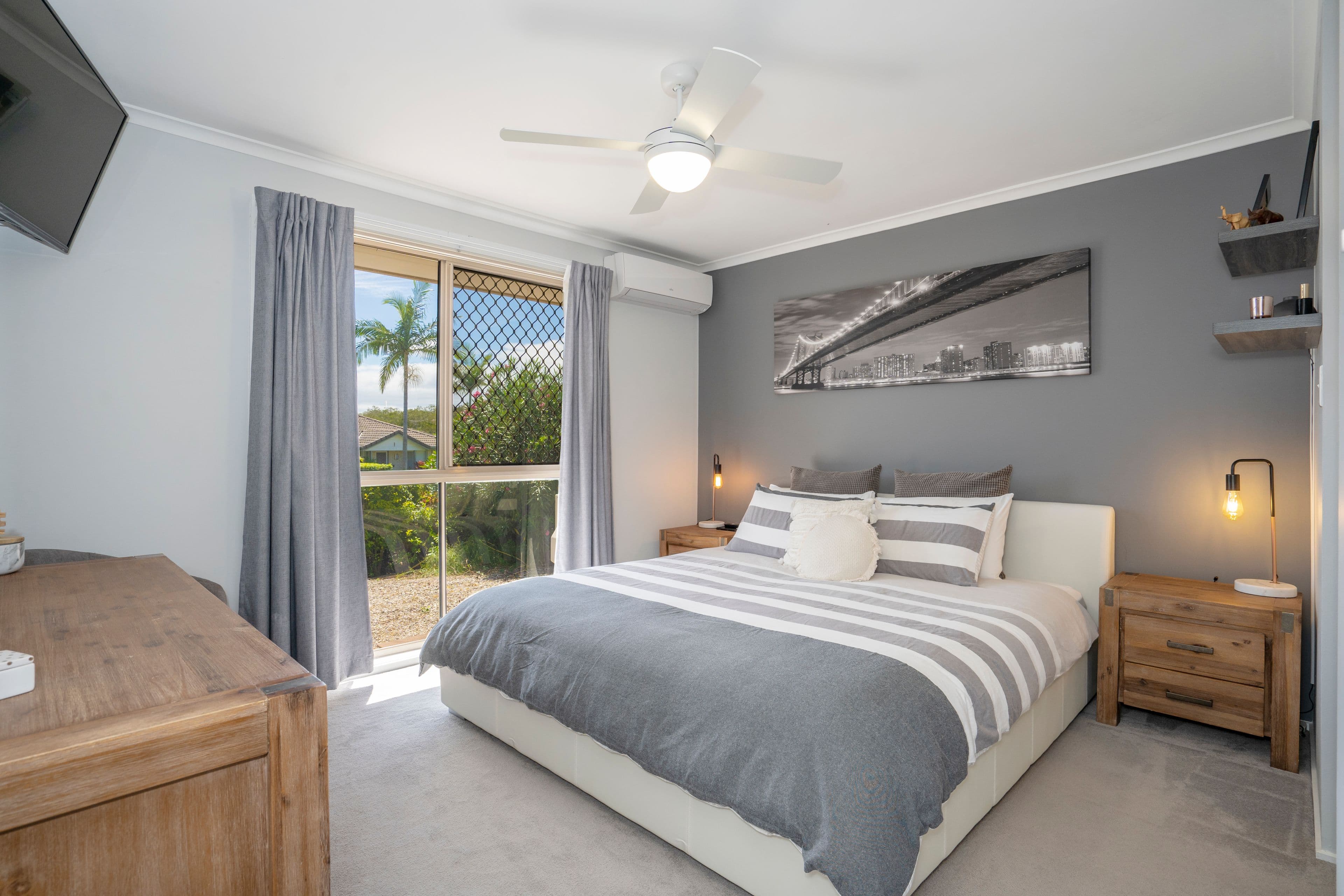 4 Trent Court, Sandstone Point QLD 4511, Sandstone Point - Thumbnail 2