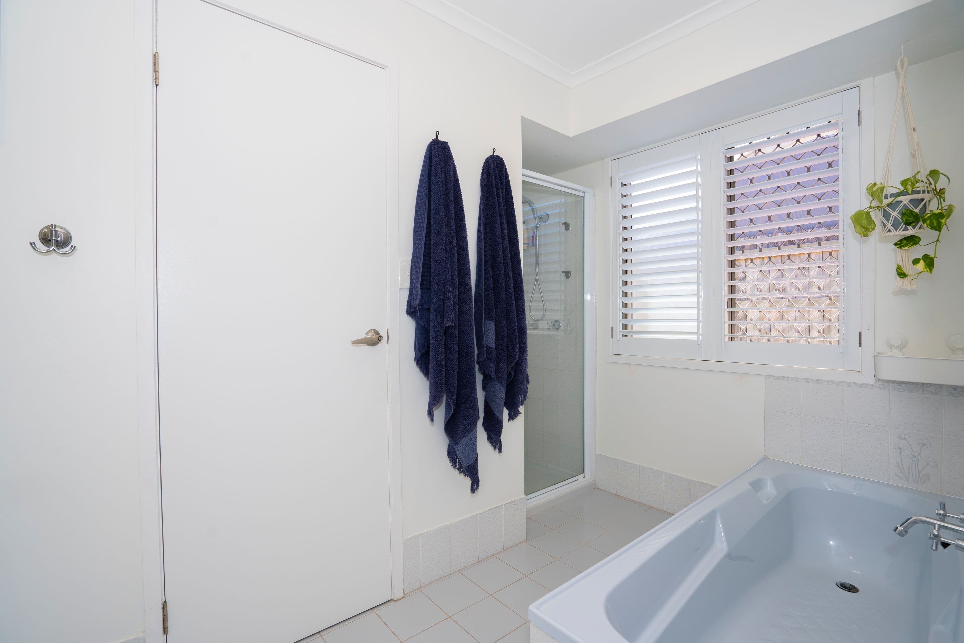 4 Trent Court, Sandstone Point QLD 4511, Sandstone Point - Thumbnail 8