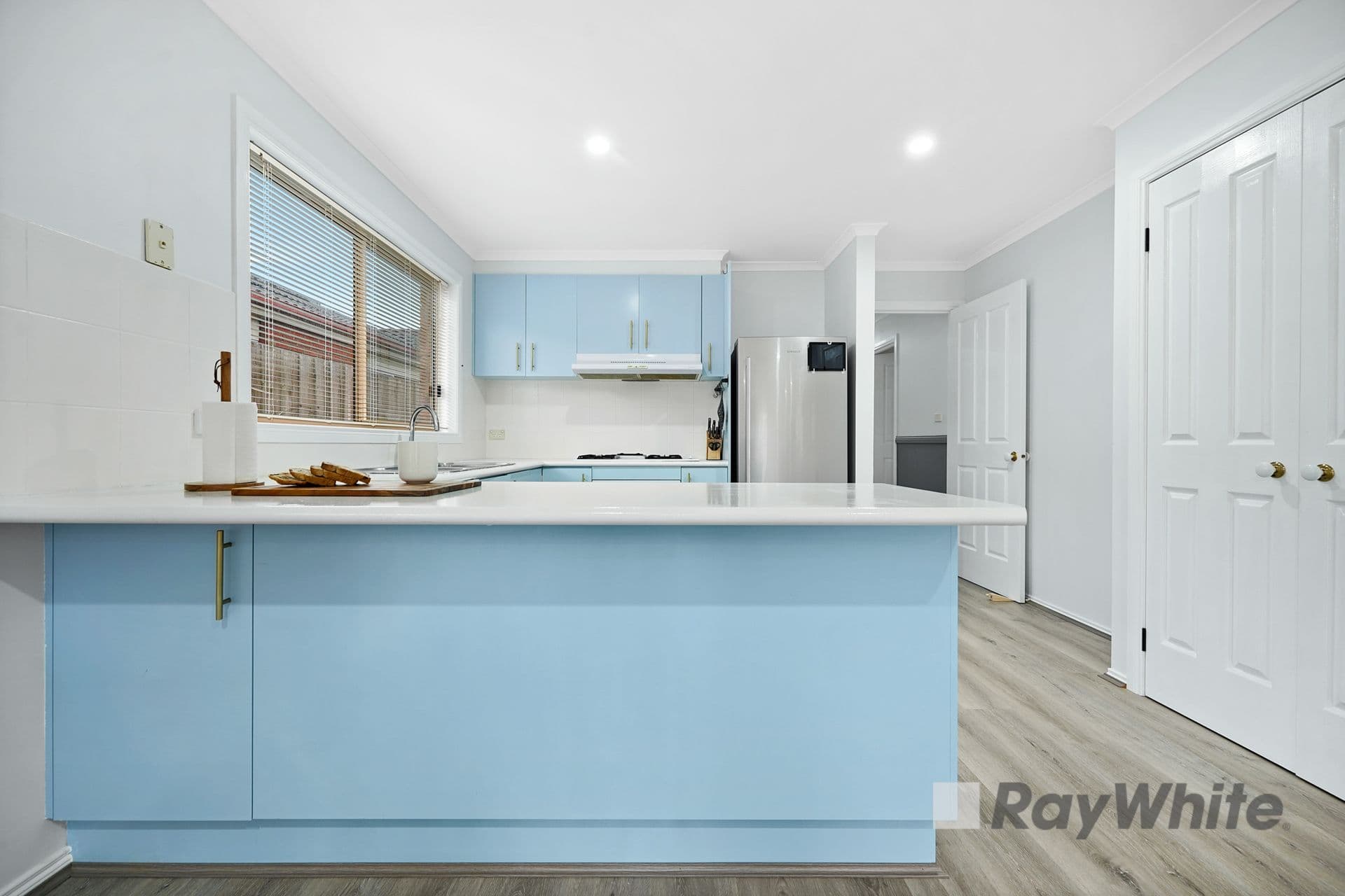 8 Heidi Court, Pakenham VIC 3810, Pakenham - Thumbnail 4
